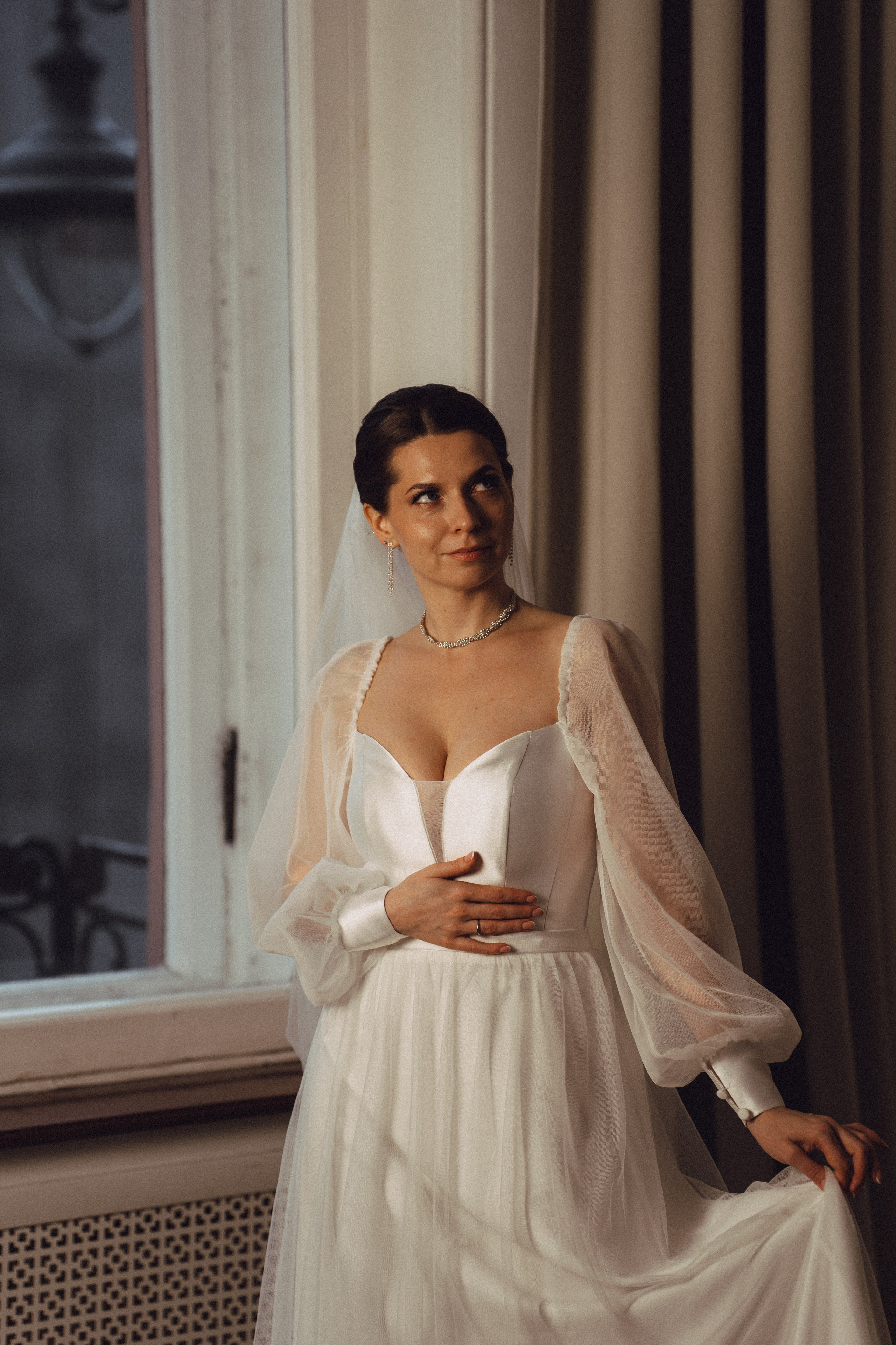 СВАДЕБНАЯ СЬЕМКА ВО ВТОРОМ ДВОРЦЕ (ДЕКАБРЬ) ТАКЖЕ СЬЕМКА В СТУДИИ НА ЧЕРНЫШЕВСКОЙ. Профессиональный фотограф, Санкт-Петербург — Виктория Богомолова