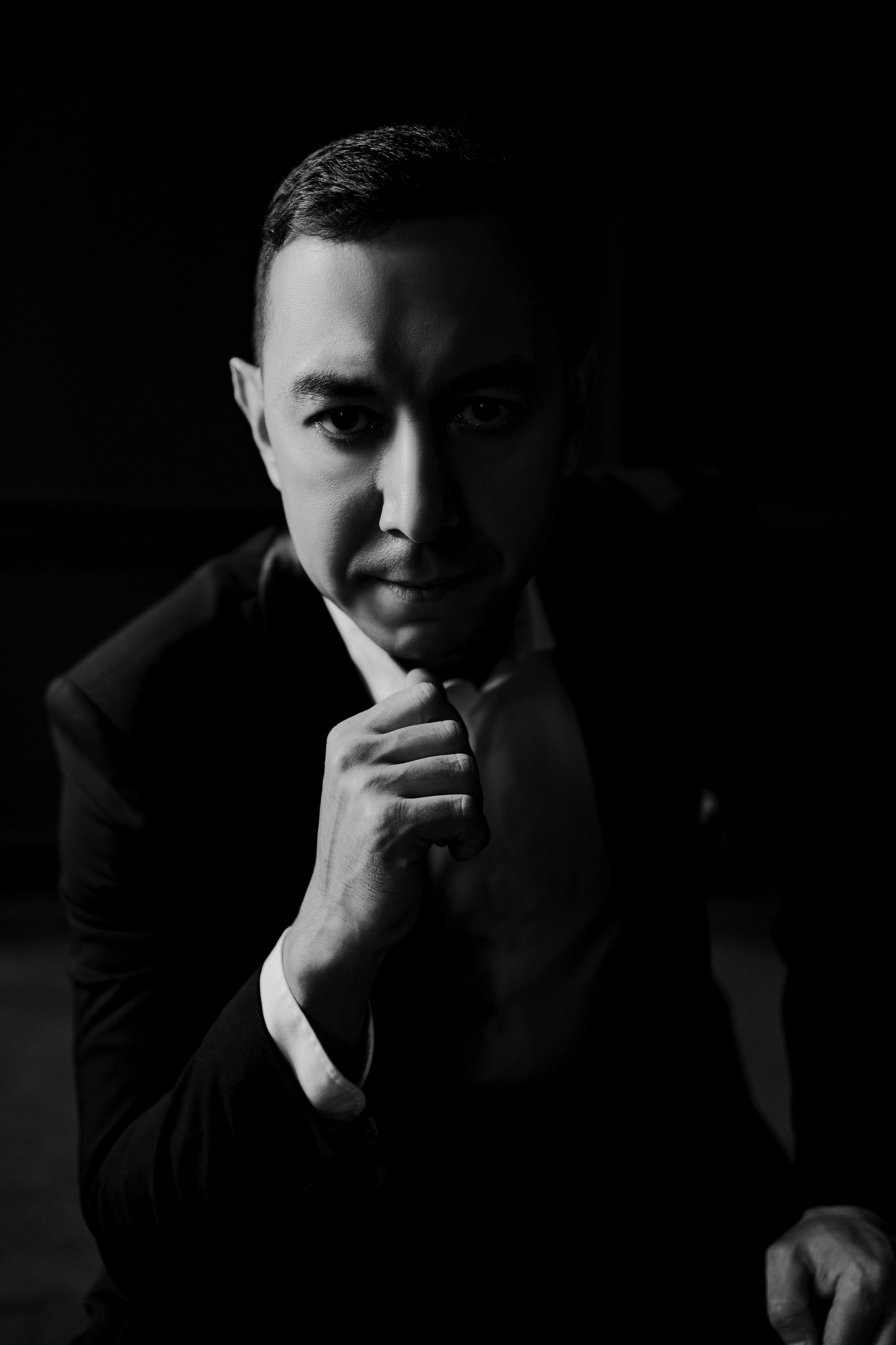 Равиль. Фотограф Челябинск Эвелина Ганага, съемка для бизнеса и маркетплейсов