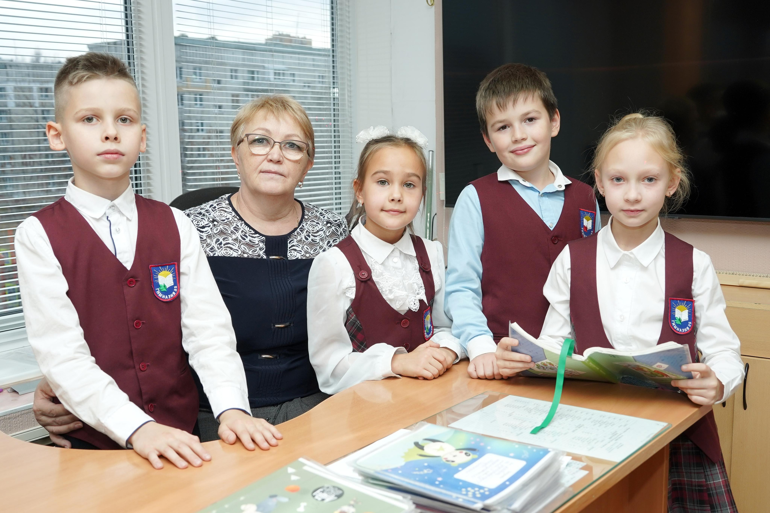 Пример школьных фото из альбомов. Фотограф, видеооператор Нина Коршунова