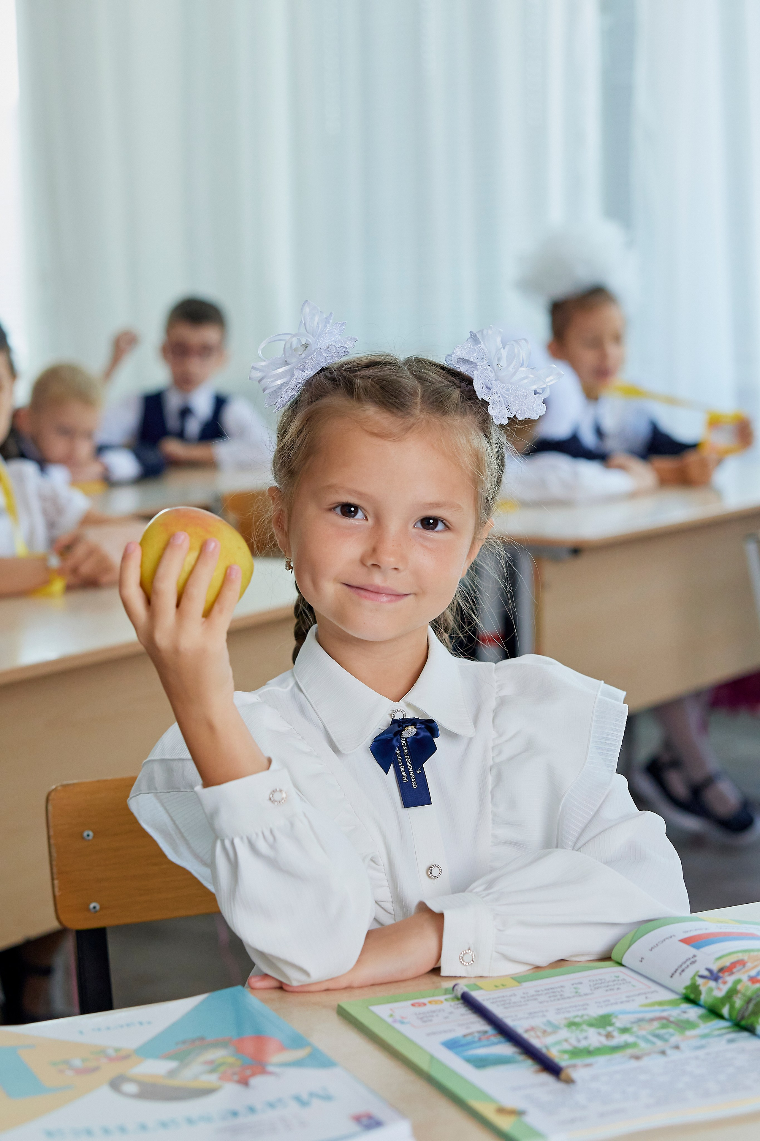 Первый раз в 1-й класс. Фотостудия «Юла»