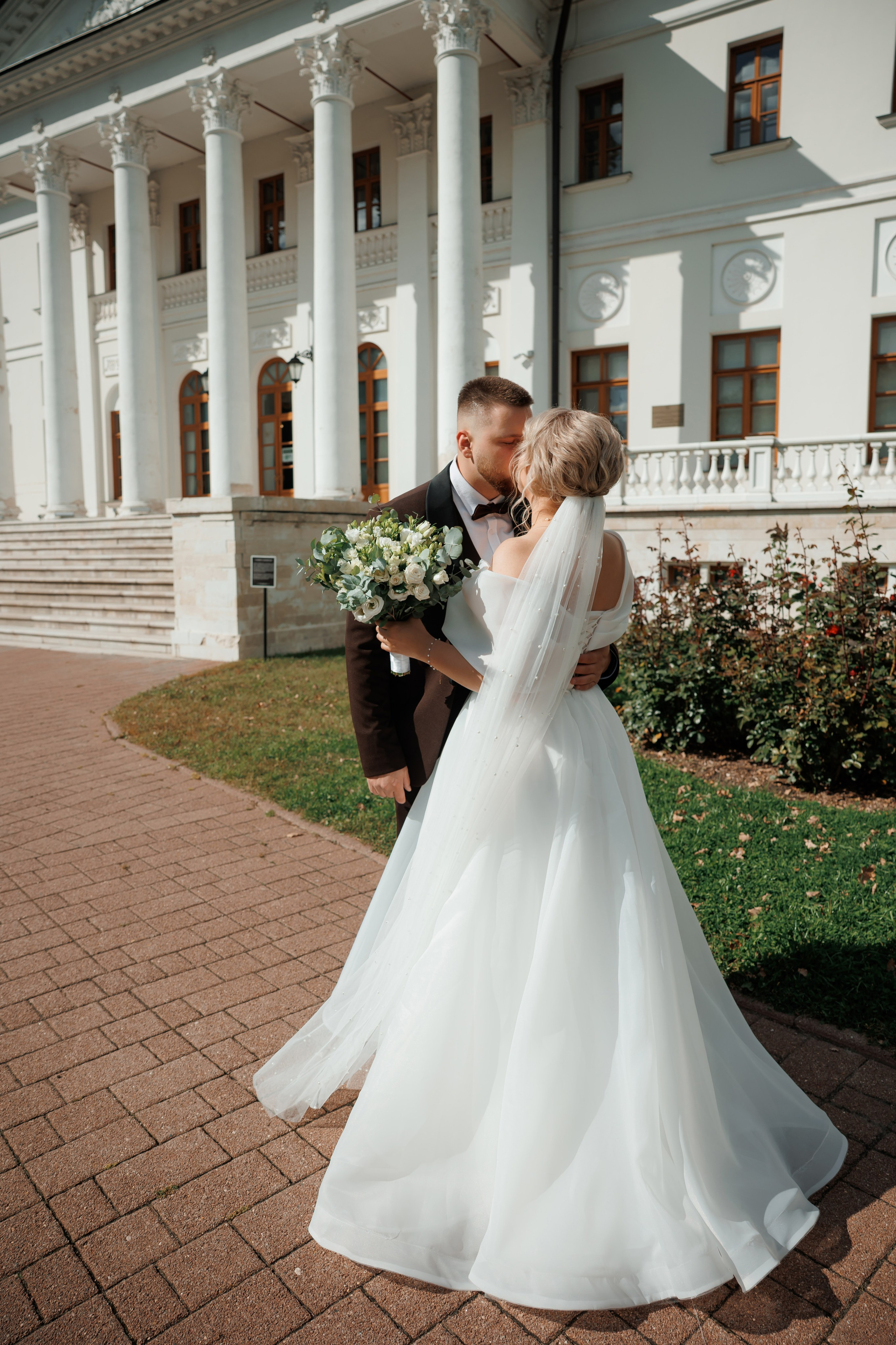 Регистрация и прогулка в Остафьево. Свадебный и репортажный фотограф (Москва, Королев и другие)