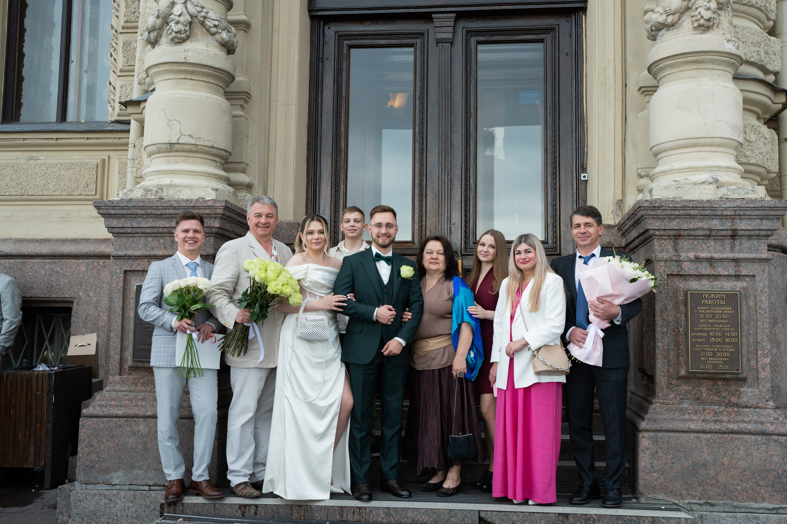 Свадебная фотосессия в отеле Хилтон. Свадебный фотограф Александр Невский в Санкт-Петербурге