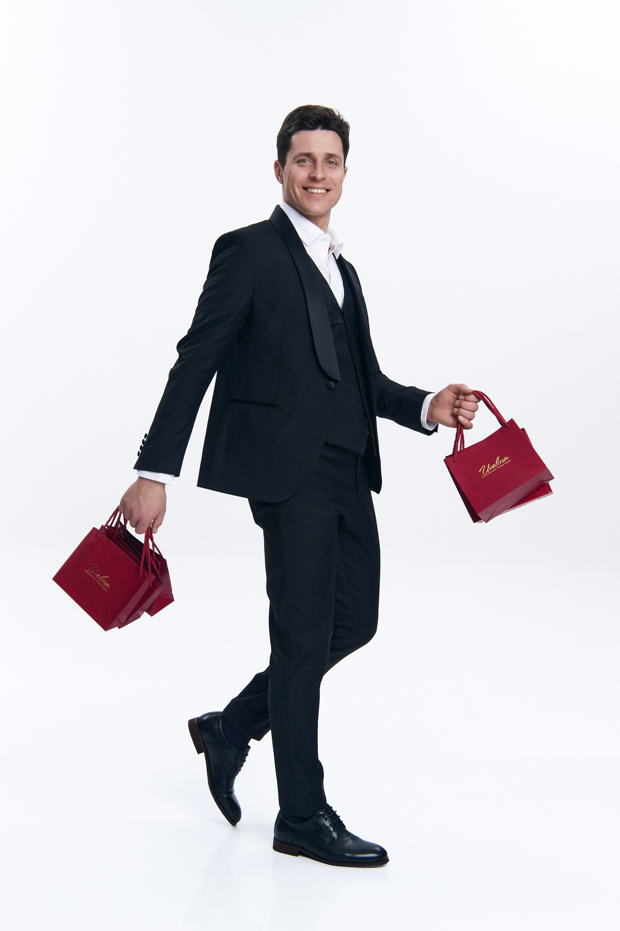 АЛЕКСЕЙ. Продающий контент для маркетплейсов и e-commerce «под ключ»