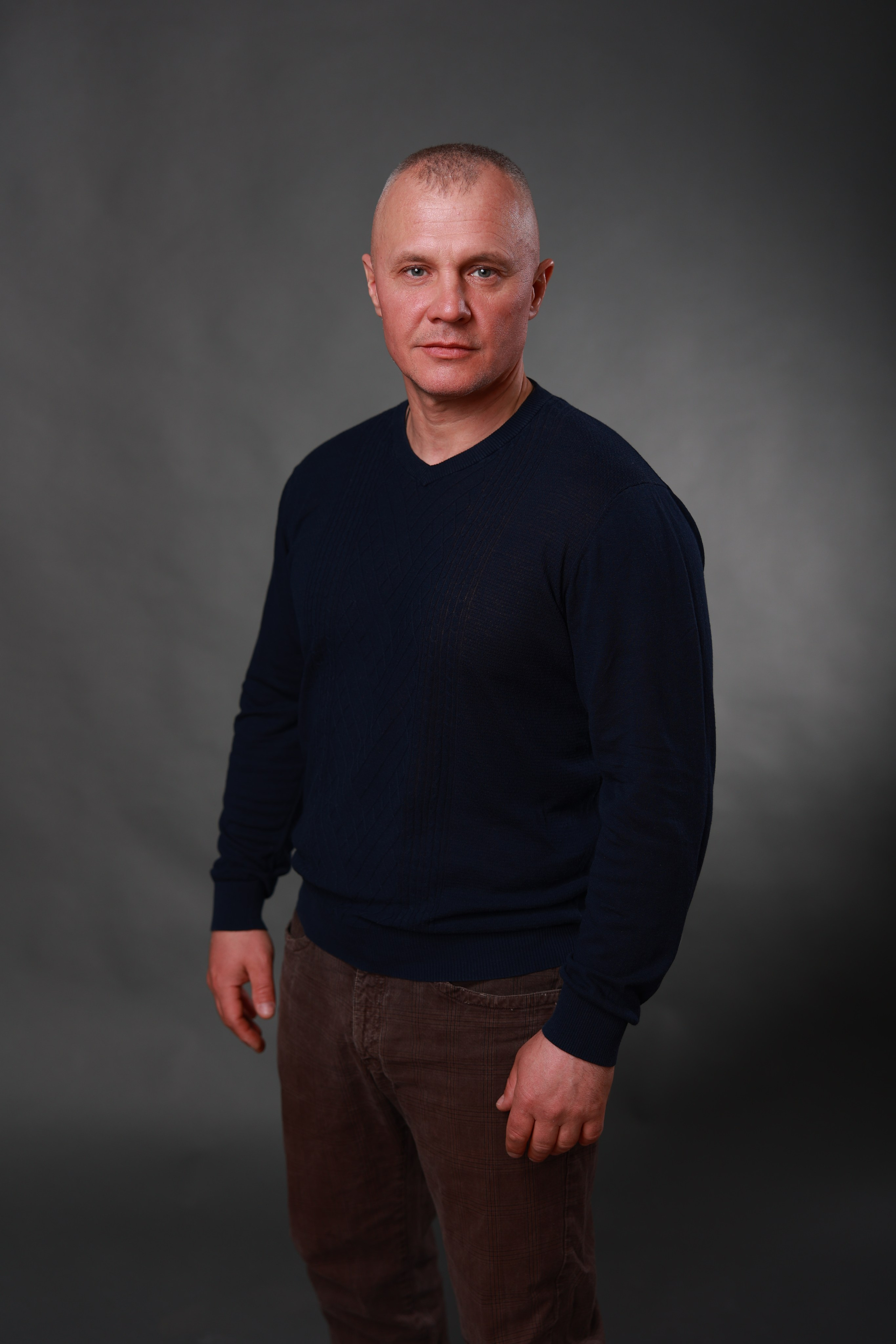 Студийная съёмка. Денис Волк актёр / модель