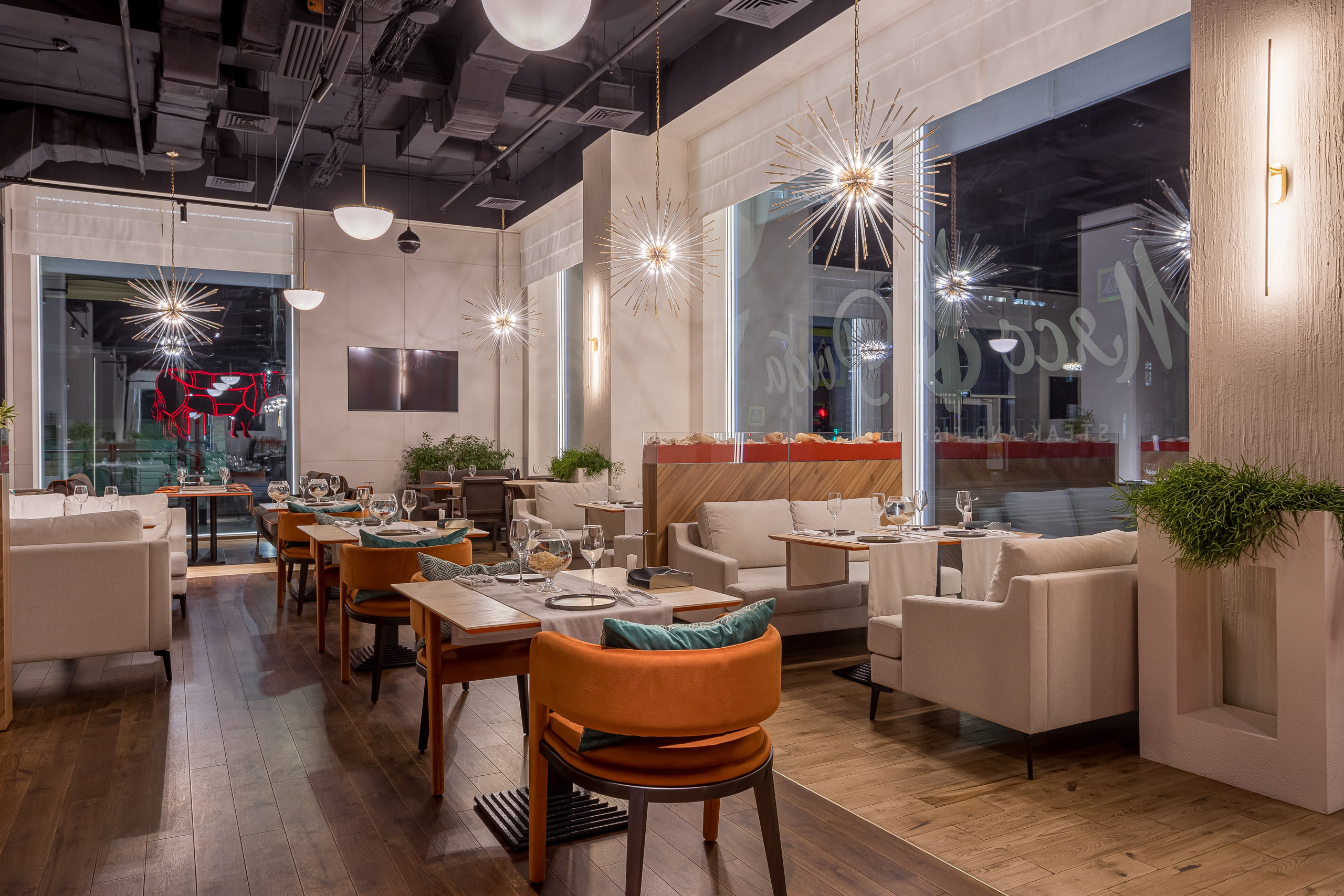 Restaurants, banquet halls. Interior photographer Vitalii in Portland and Vancouver