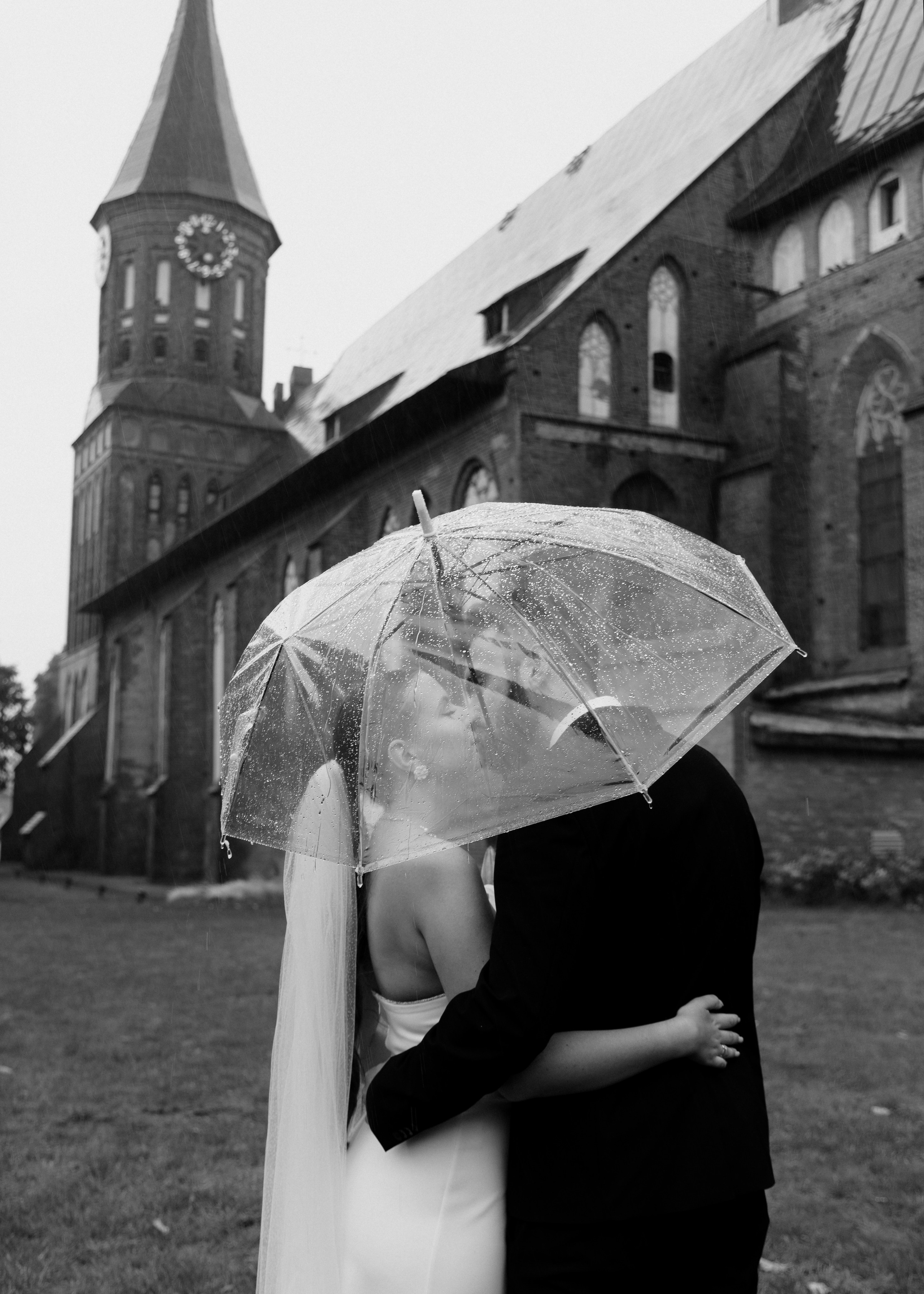 Свадьба Татьяна & Алексей | под дождем на острове Канта. Фотограф в Калининграде Сокирко Светлана