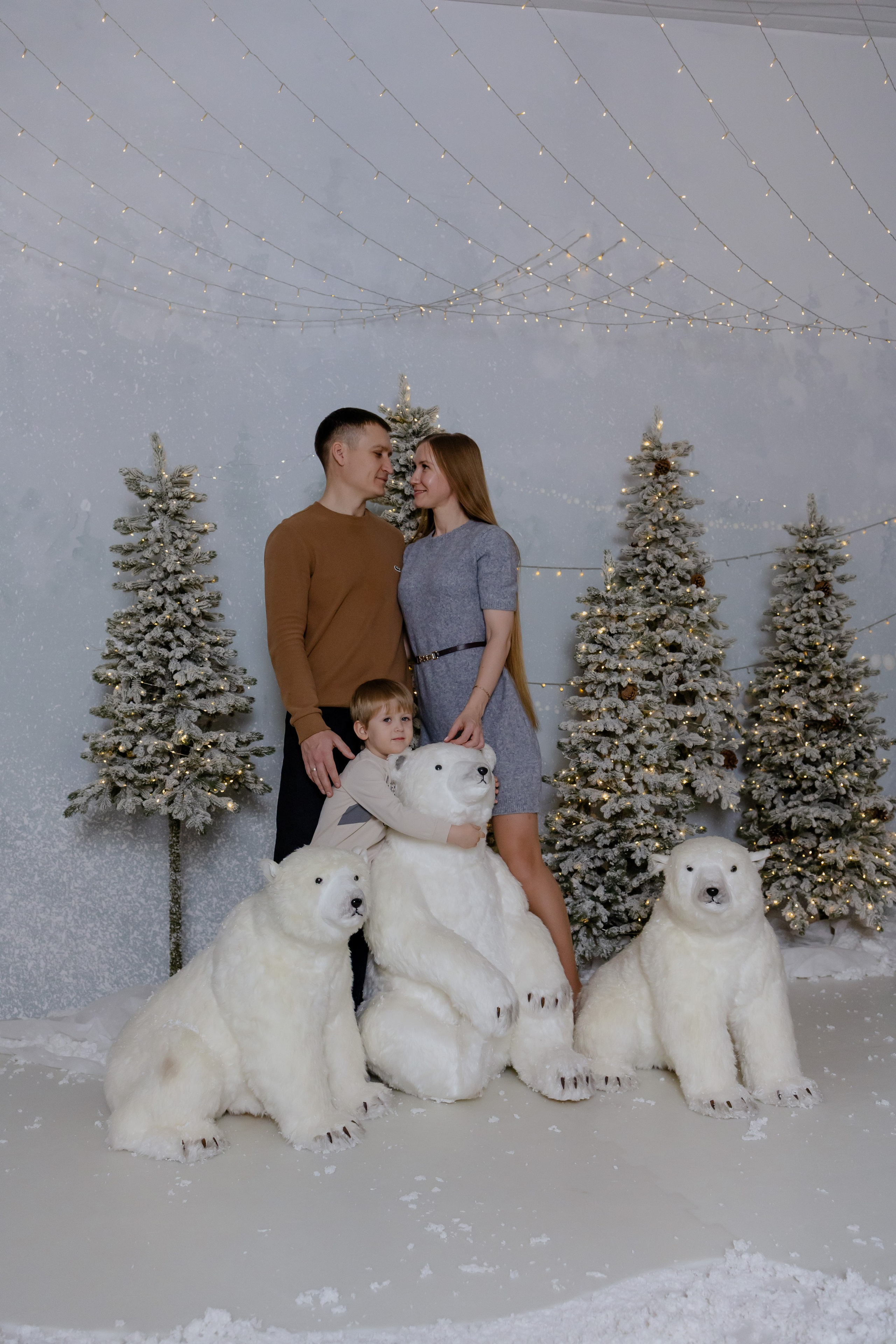 Новогодняя семейная съемка в студии. Фотограф в Новосибирске Екатерина Васильева