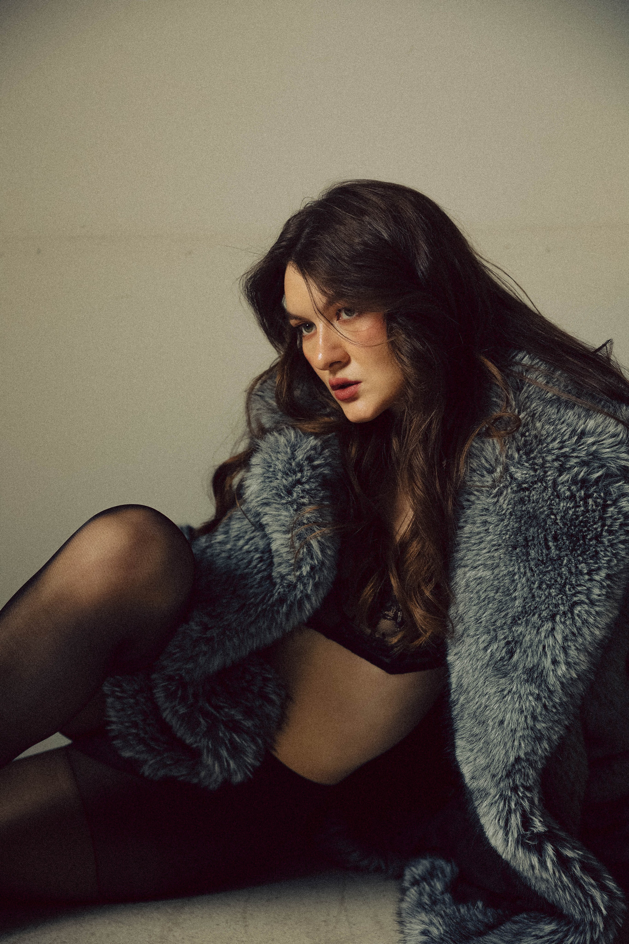 Юля. Мансарда. Photographer in Moscow & everywhere in the World Alena Vyalova