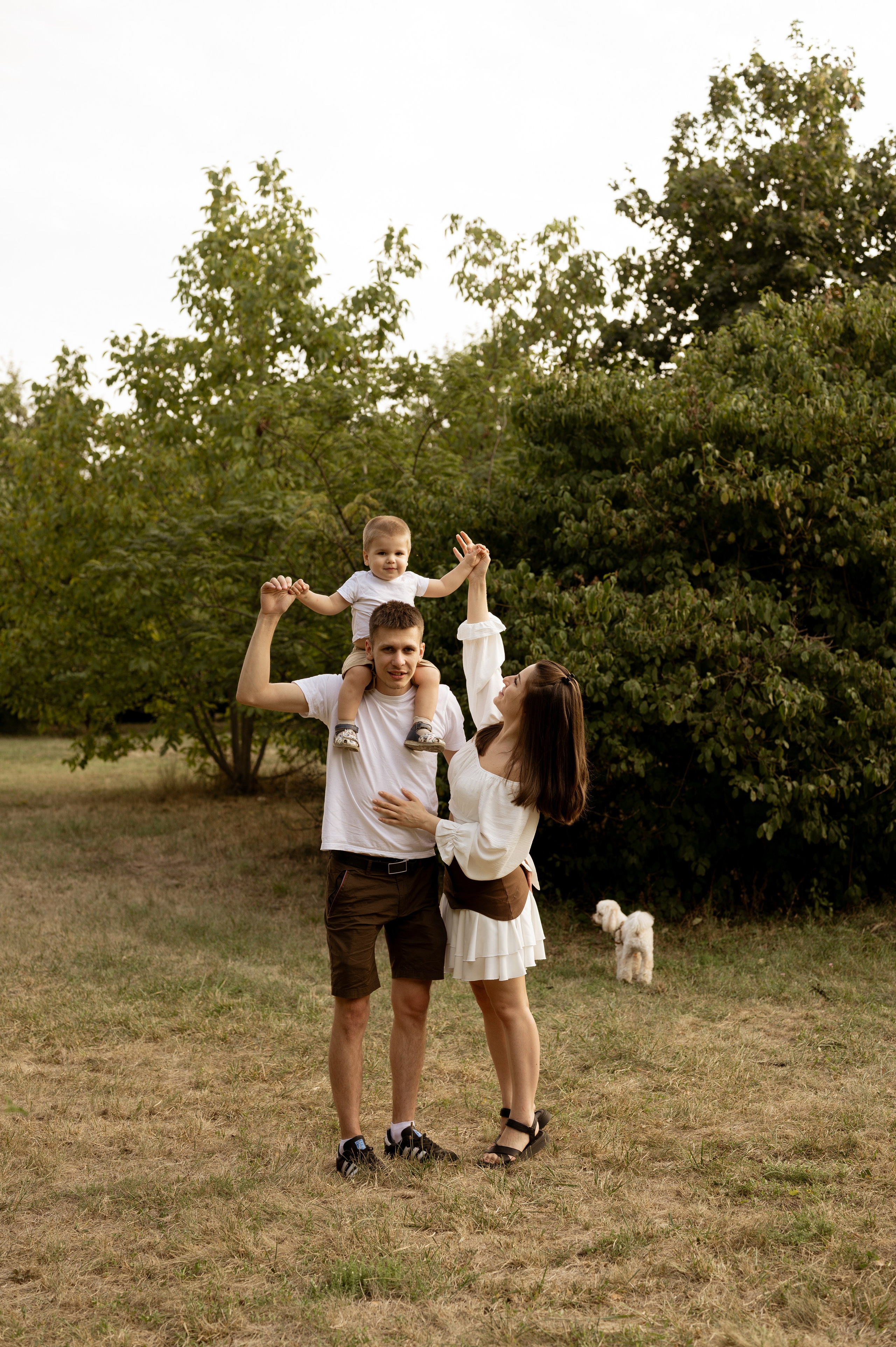 Летняя семейная фотосессия в парке. Свадебный и семейный фотограф в Краснодаре Алина Мельник