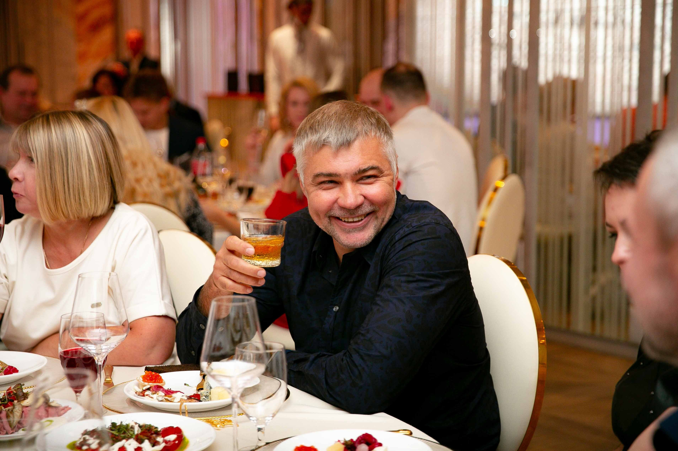 Площадка «Времена года». Ваш репортажный фотограф Артемий Антонов