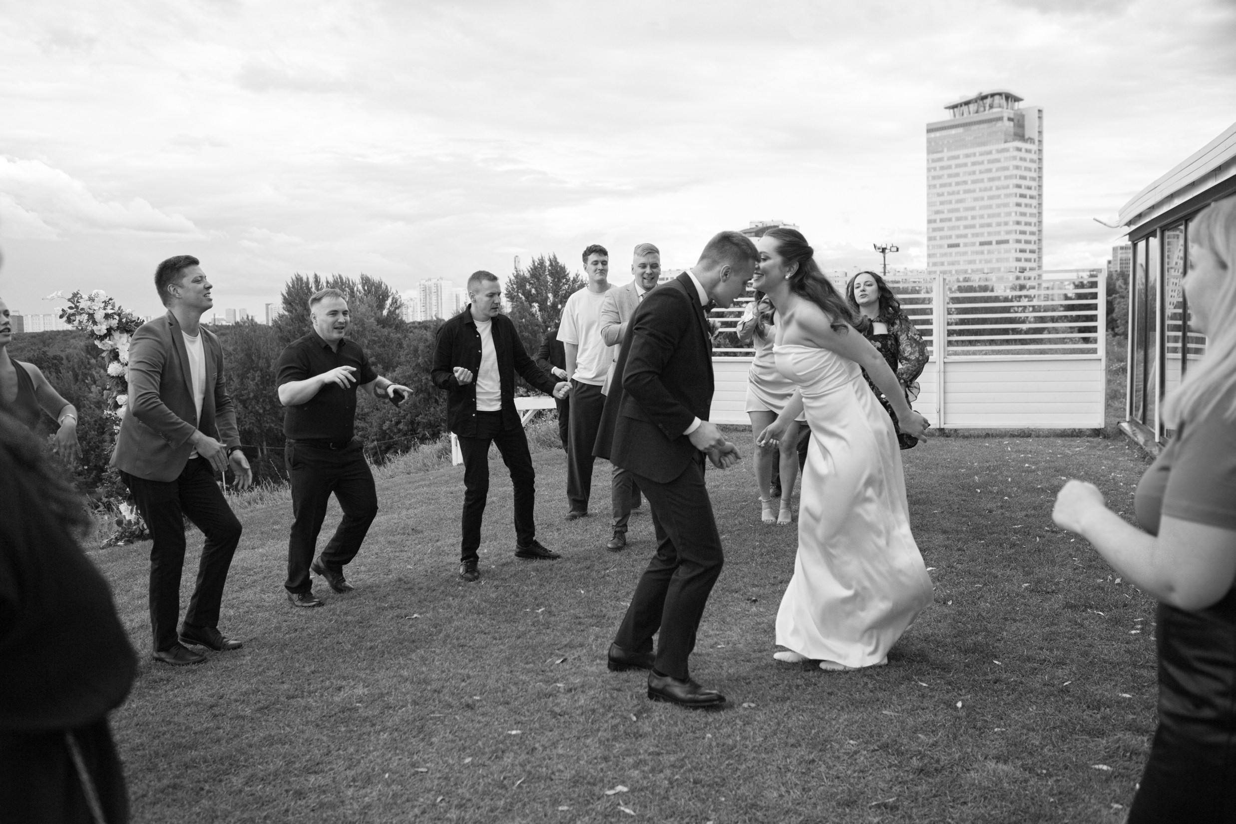 Свадьба на природе. Свадебный и портретный фотограф Москва