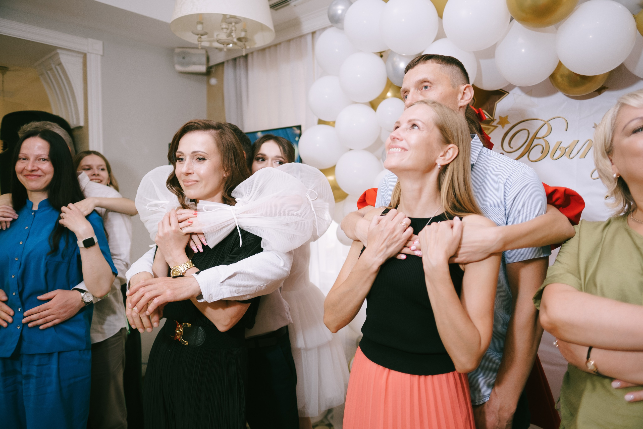 Выпускной школа 33. Свадебный и репортажной фотограф Денис Ожигин в Краснодаре и Краснодарском крае