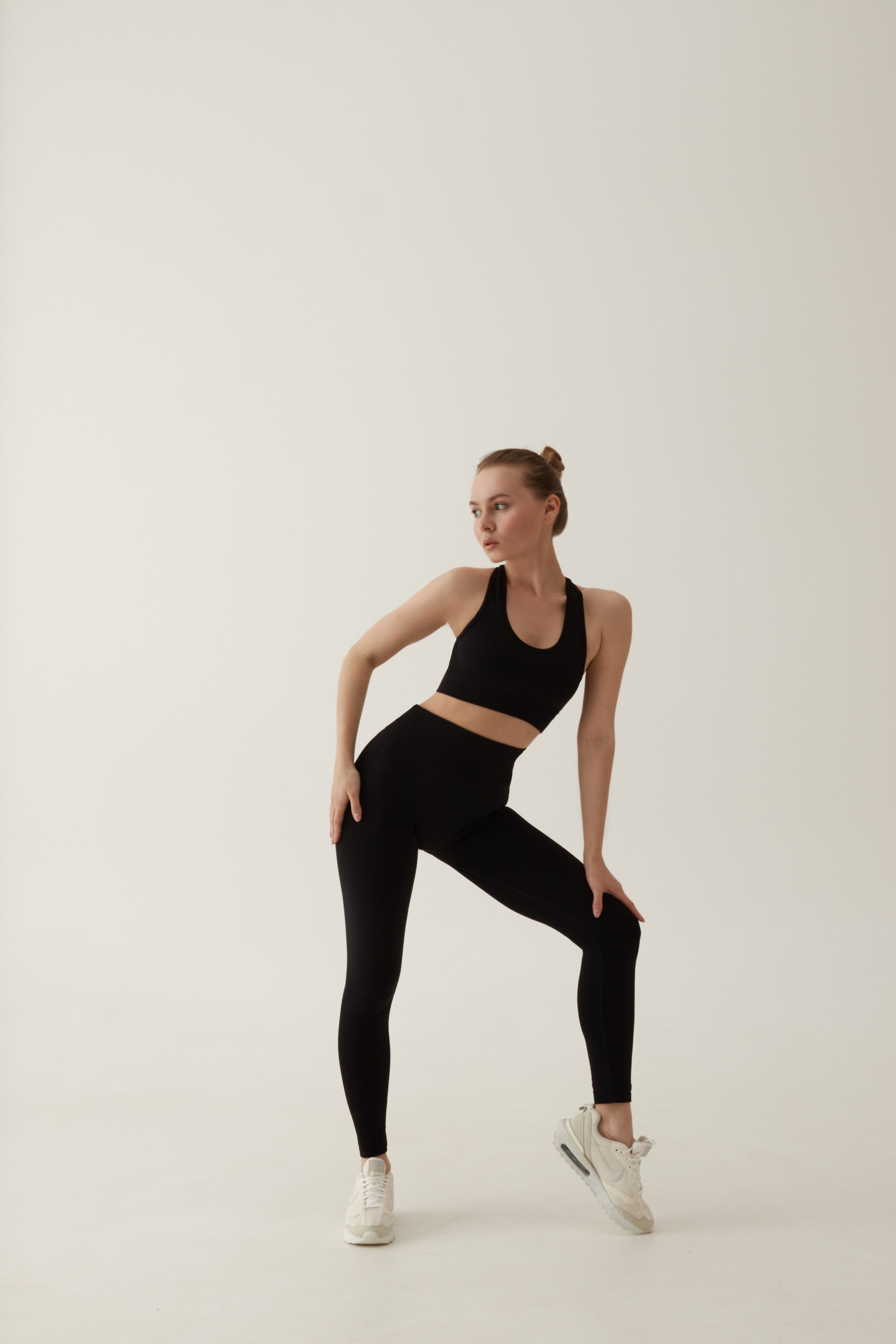 Екатерина К. Фото и видео продакшн в Москве — съемка для брендов и маркетплейсов