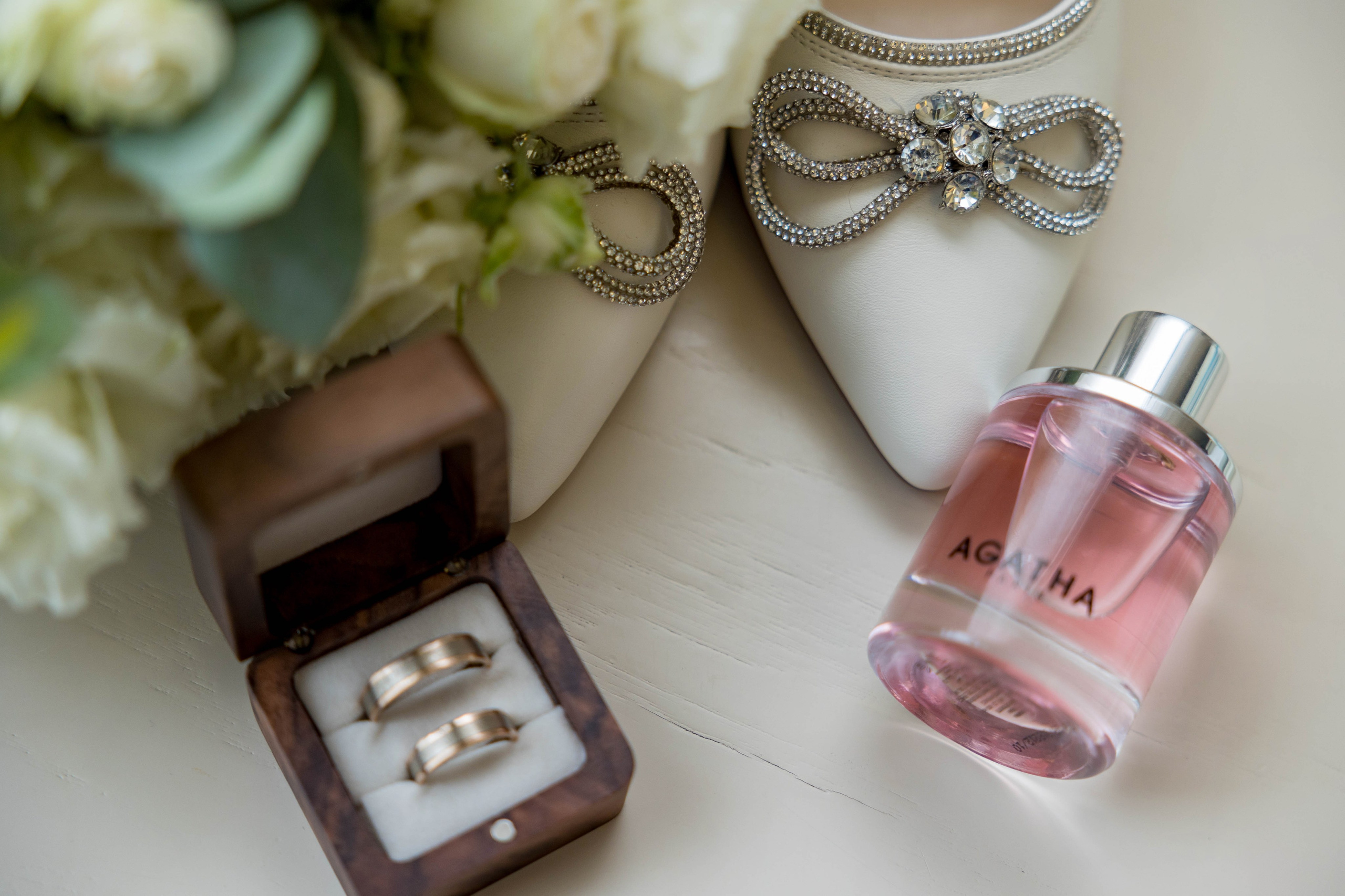 Алексей и Анастасия. Видеосьемка, фотосьемка свадеб, юбилеев, утренников в Краснодарском кр