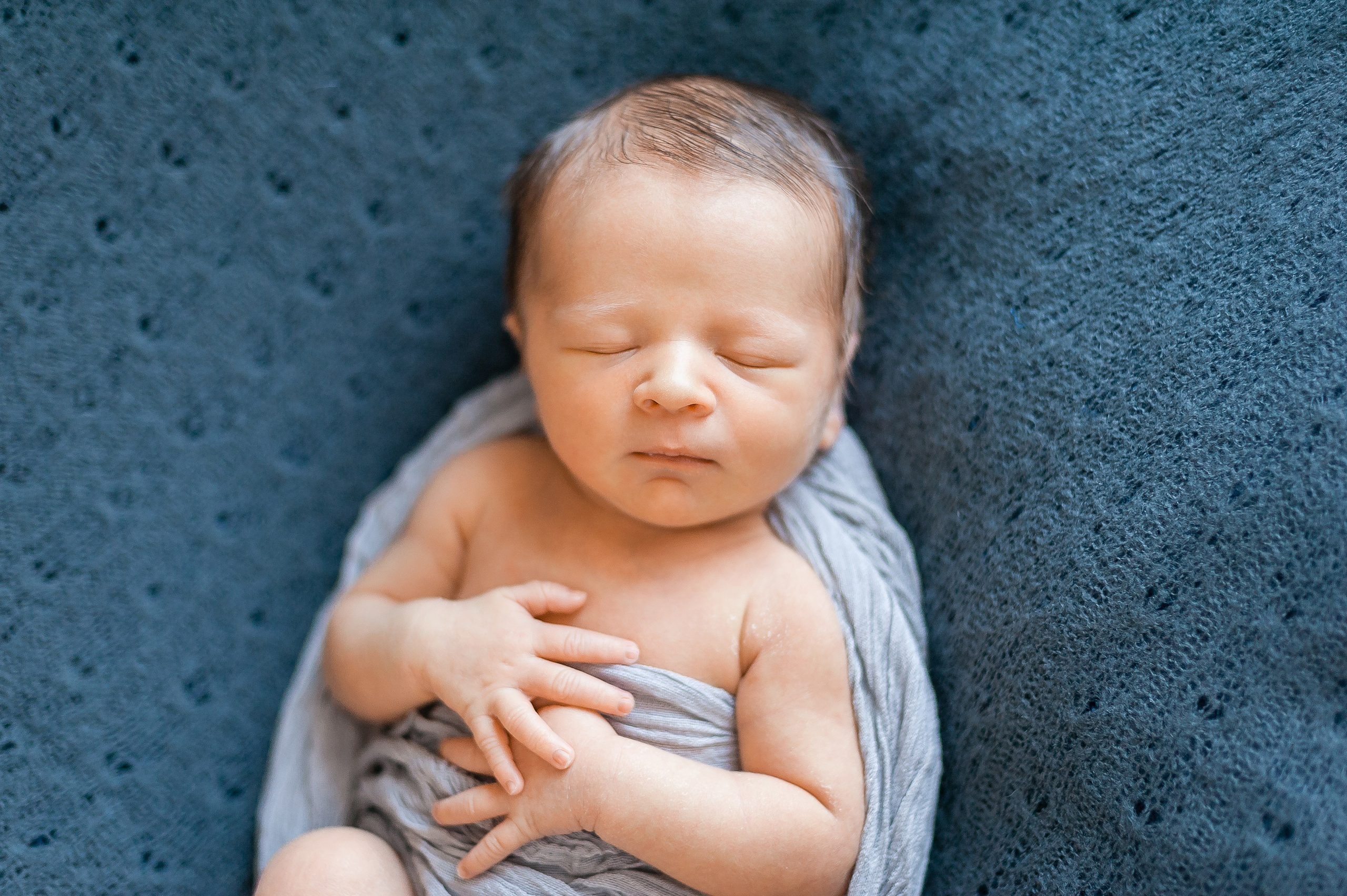 Даня, 9 дней. Фотограф новорождённых в Йошкар-Оле Ильмира Сидоркина