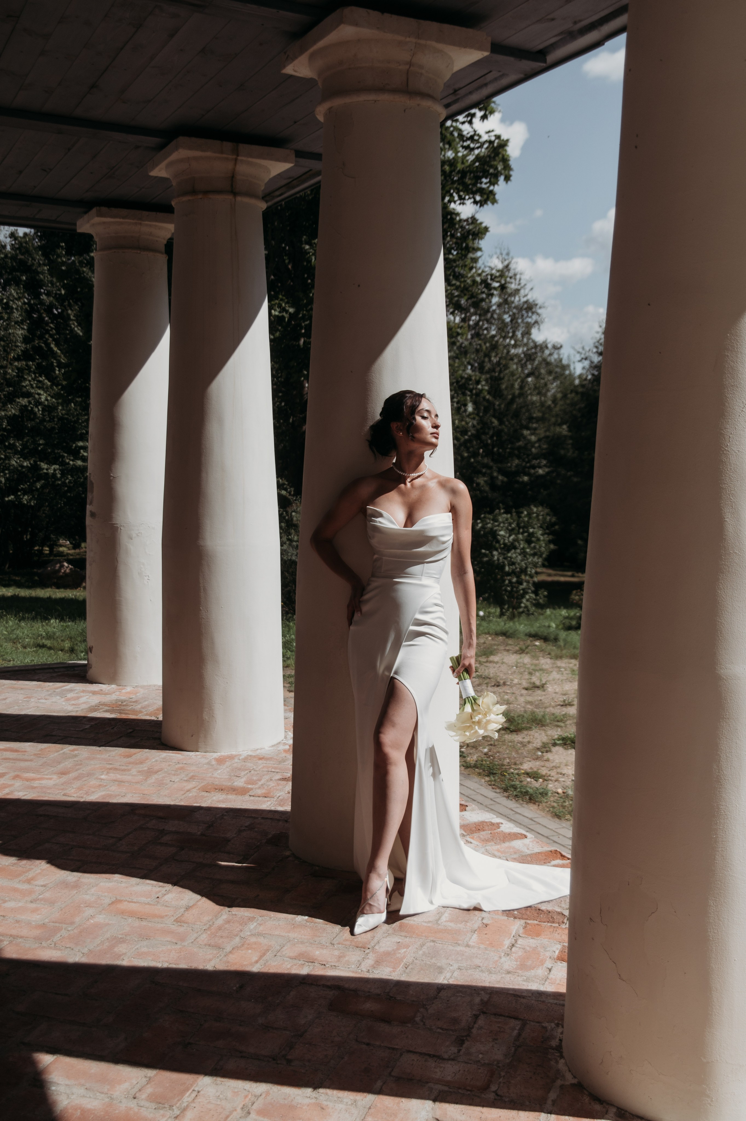 Галерея со свадьбы в Твери, красивая пара в Домотканово. Свадебный фотограф в Твери, Москве и Санкт-Петербурге Денисова Екатерина