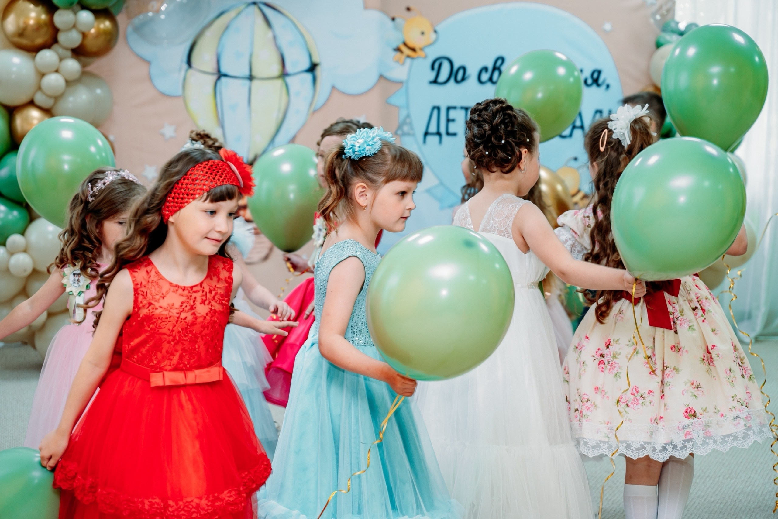 Выпускной 2025 детский сад 63. Фотограф Алёна Царькова. Киселевск