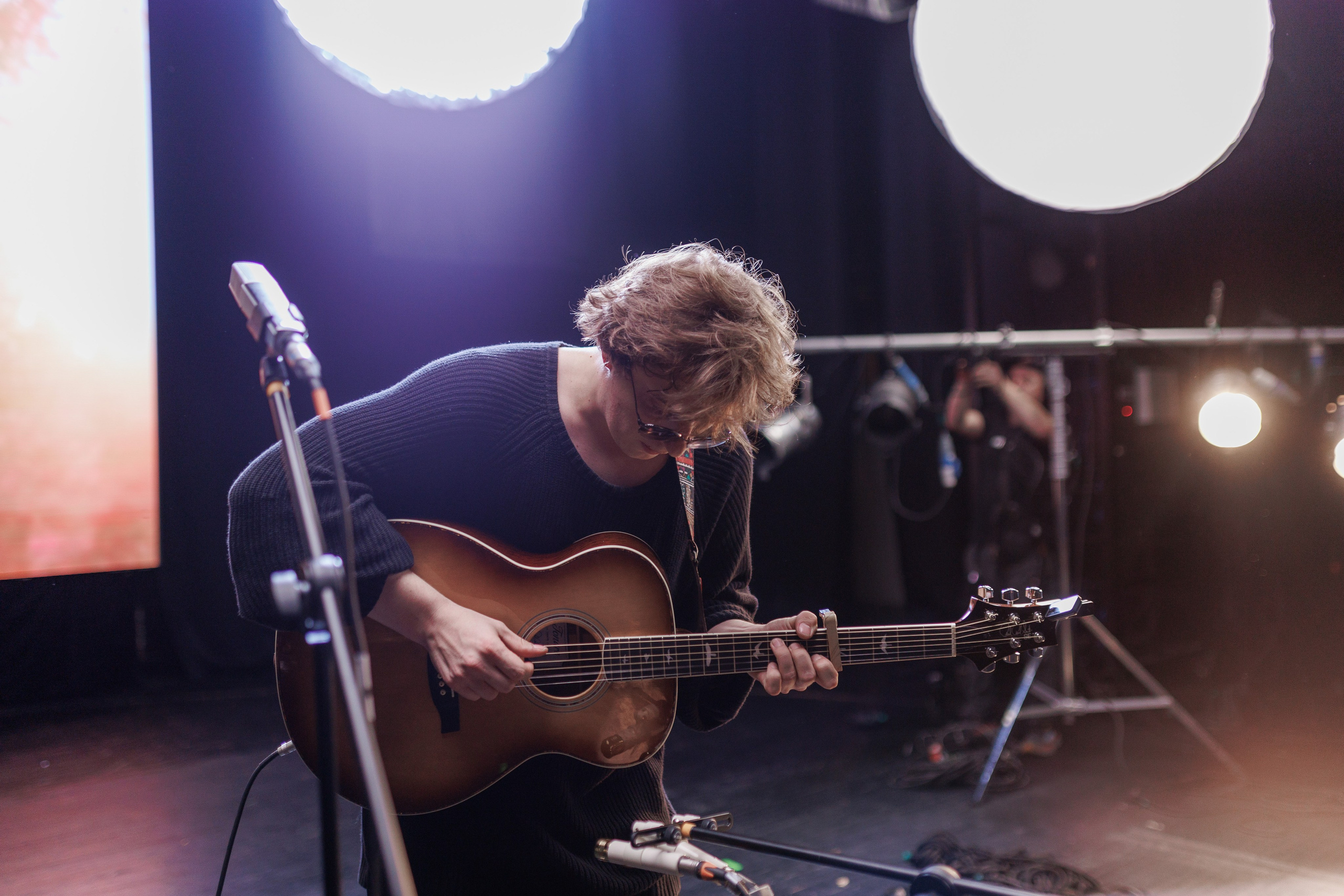 «Громко и честно» backstage «Бонд с кнопкой». Фотограф городских и семейных событий Артем Карпухин