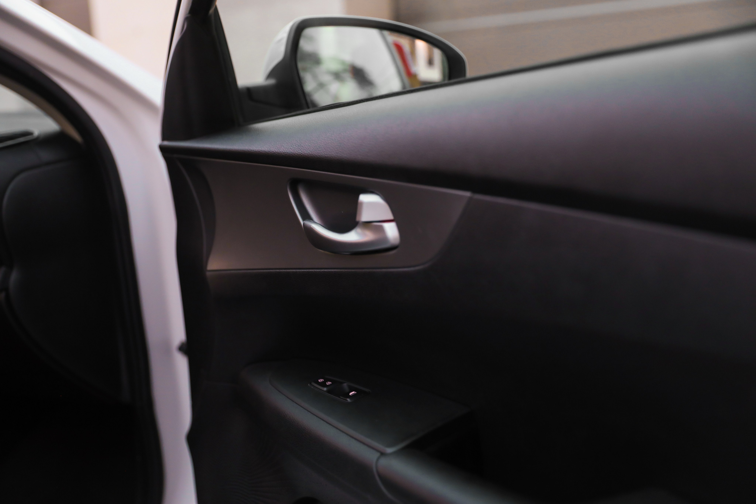 АВТО. Photographer Viktoriya Markushina «My world throug»