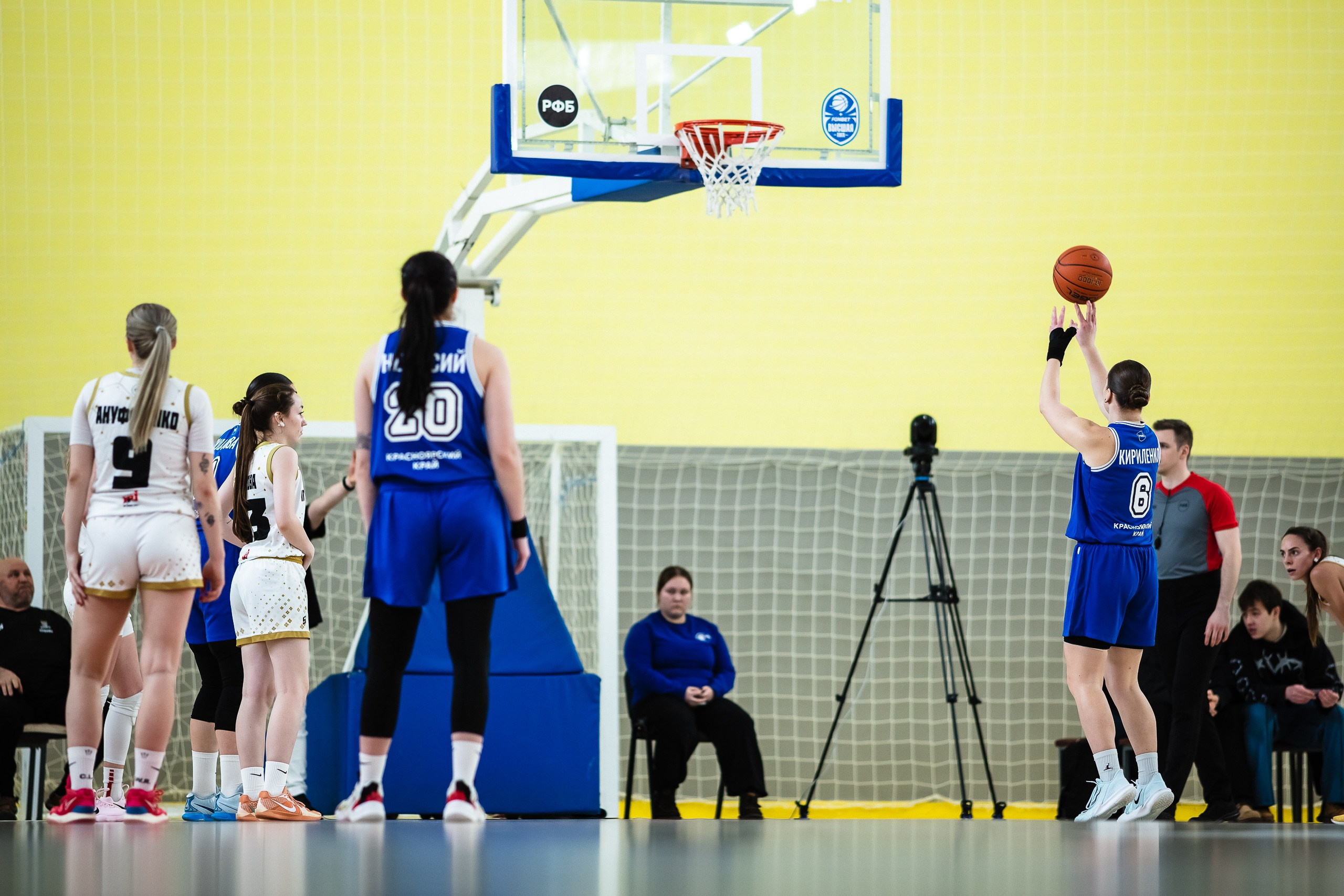 ЧГУ-Атланта — Енисей. Фотография