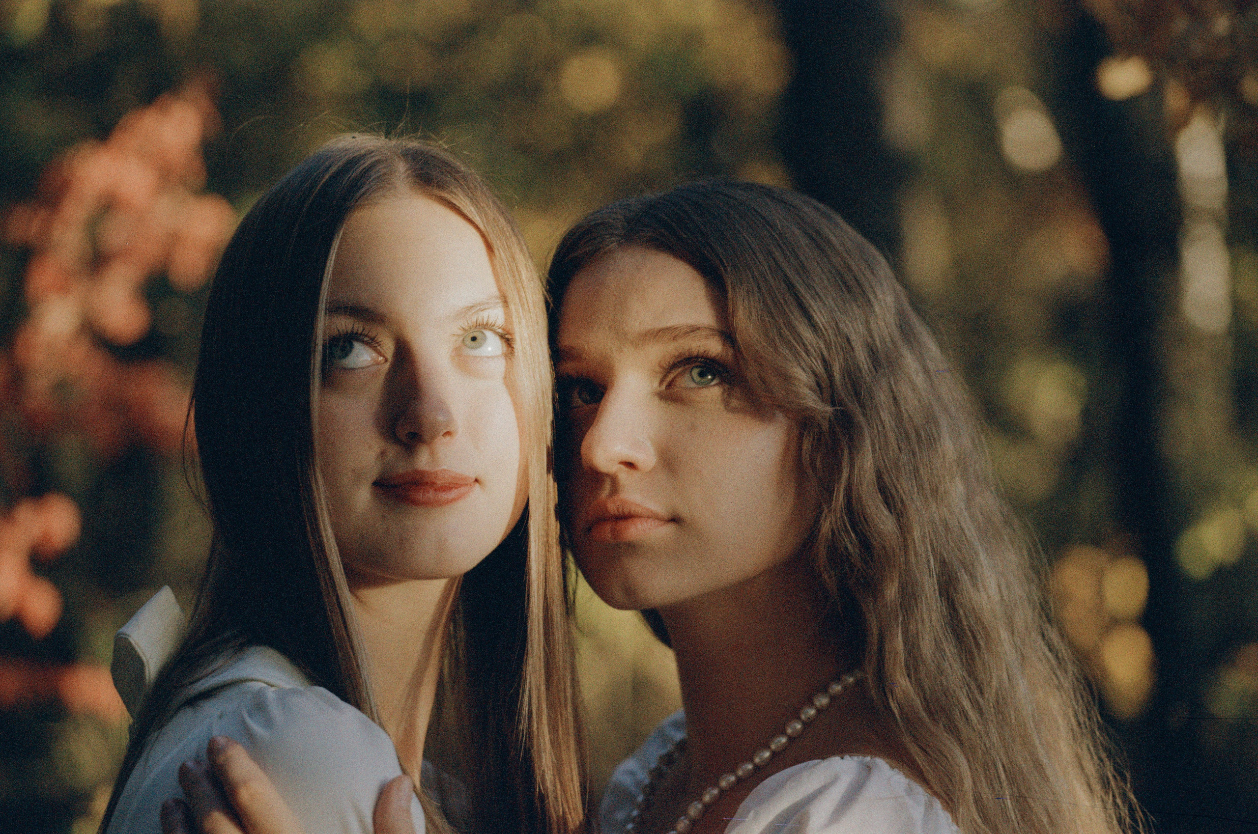 Варвара и Полина. Художественная фотография | Фото на пленку — Илья Кобзев