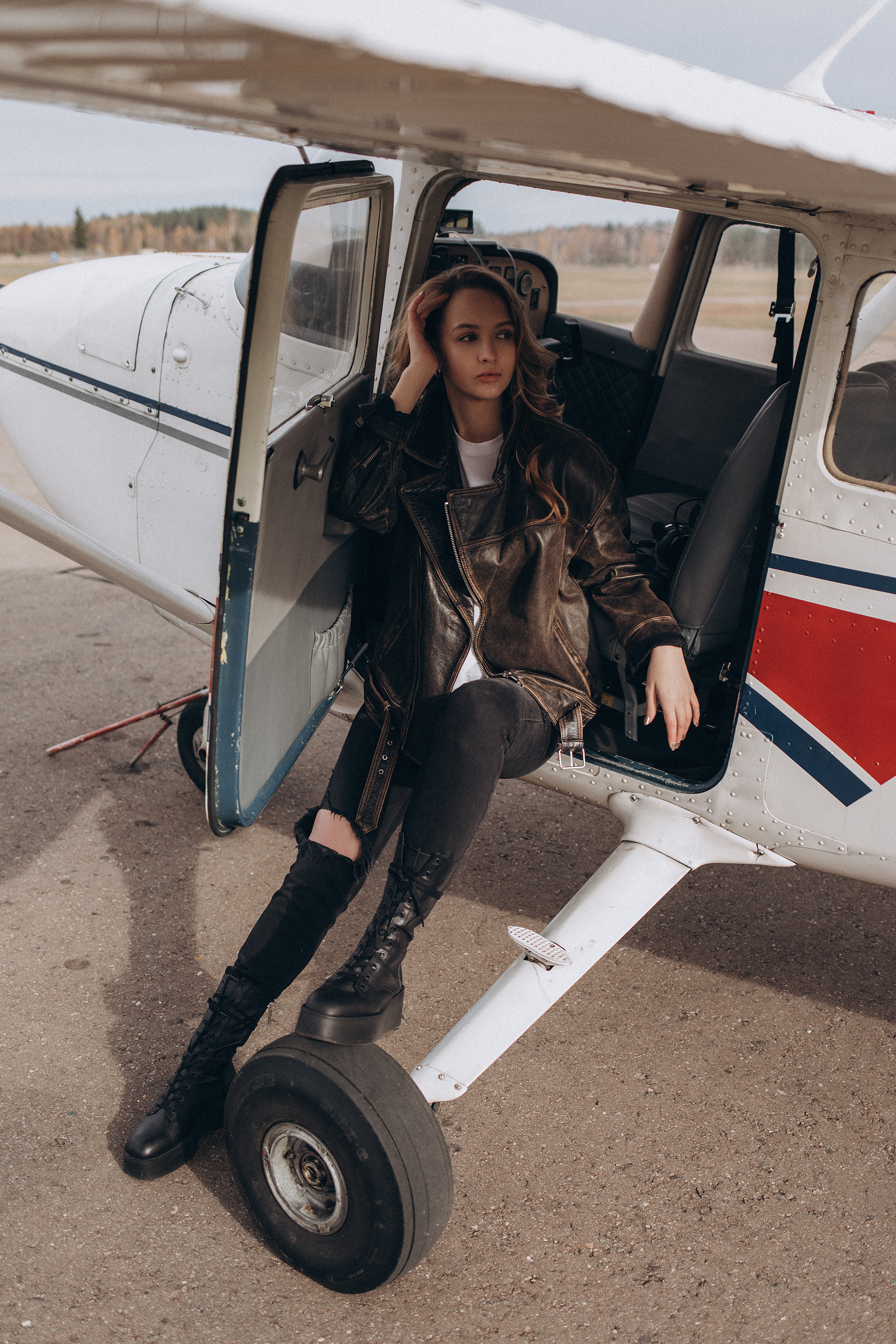 Анастасия. Аэродром Новинки. Женский портретный фотограф в Москве Елена Разина