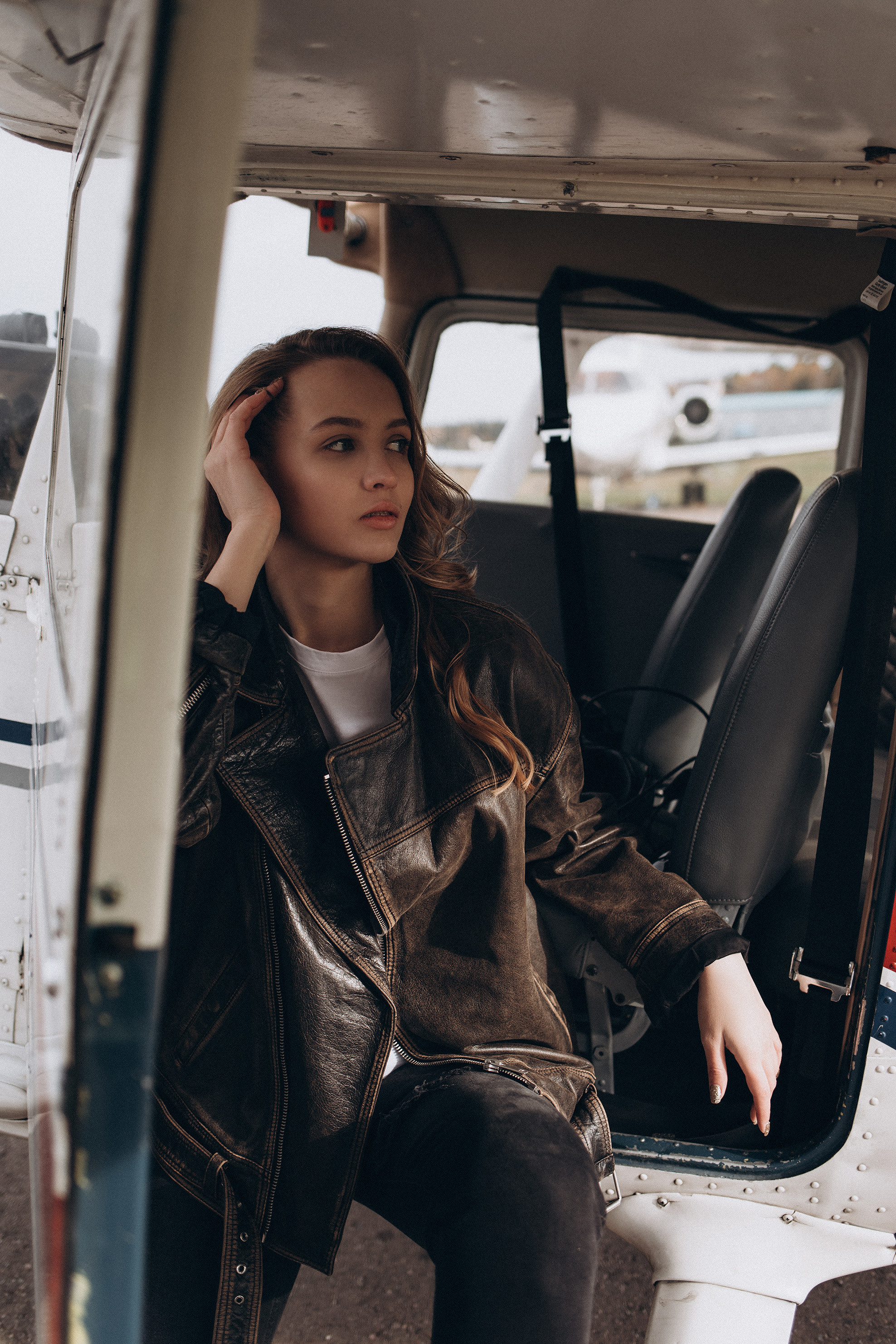 Анастасия. Аэродром Новинки. Женский портретный фотограф в Москве Елена Разина