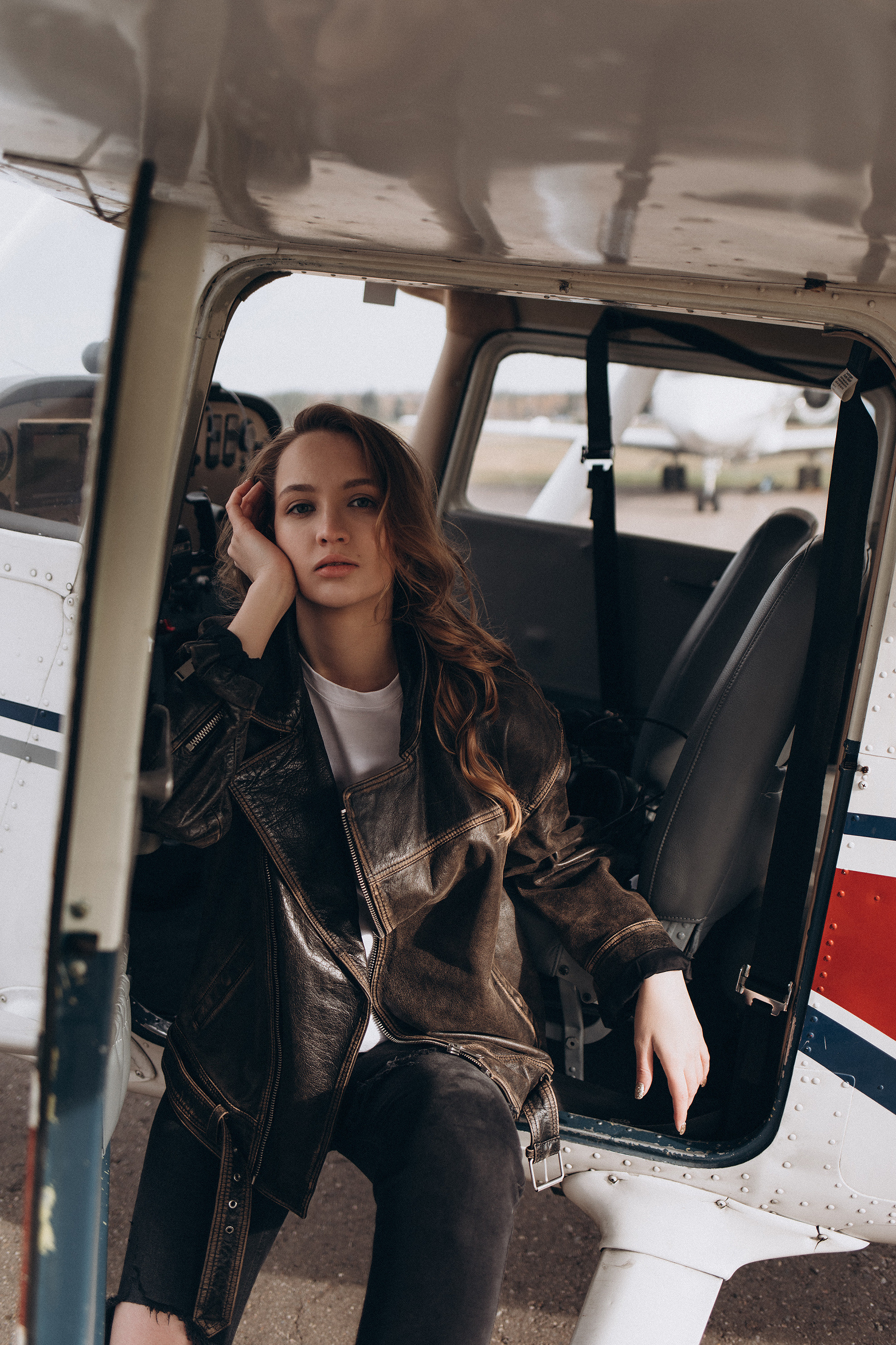 Анастасия. Аэродром Новинки. Женский портретный фотограф в Москве Елена Разина