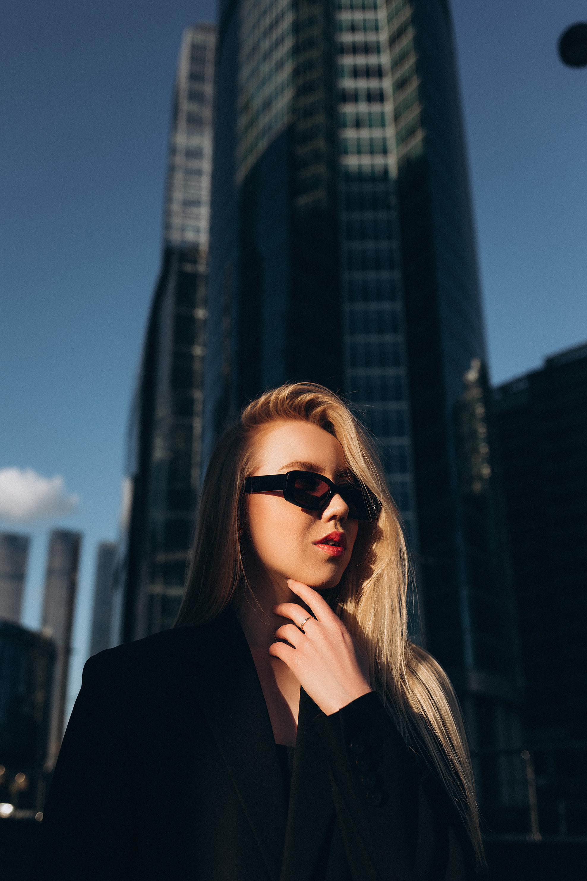 Марина. Прогулка в окрестностях Москва сити. Женский портретный фотограф в Москве Елена Разина