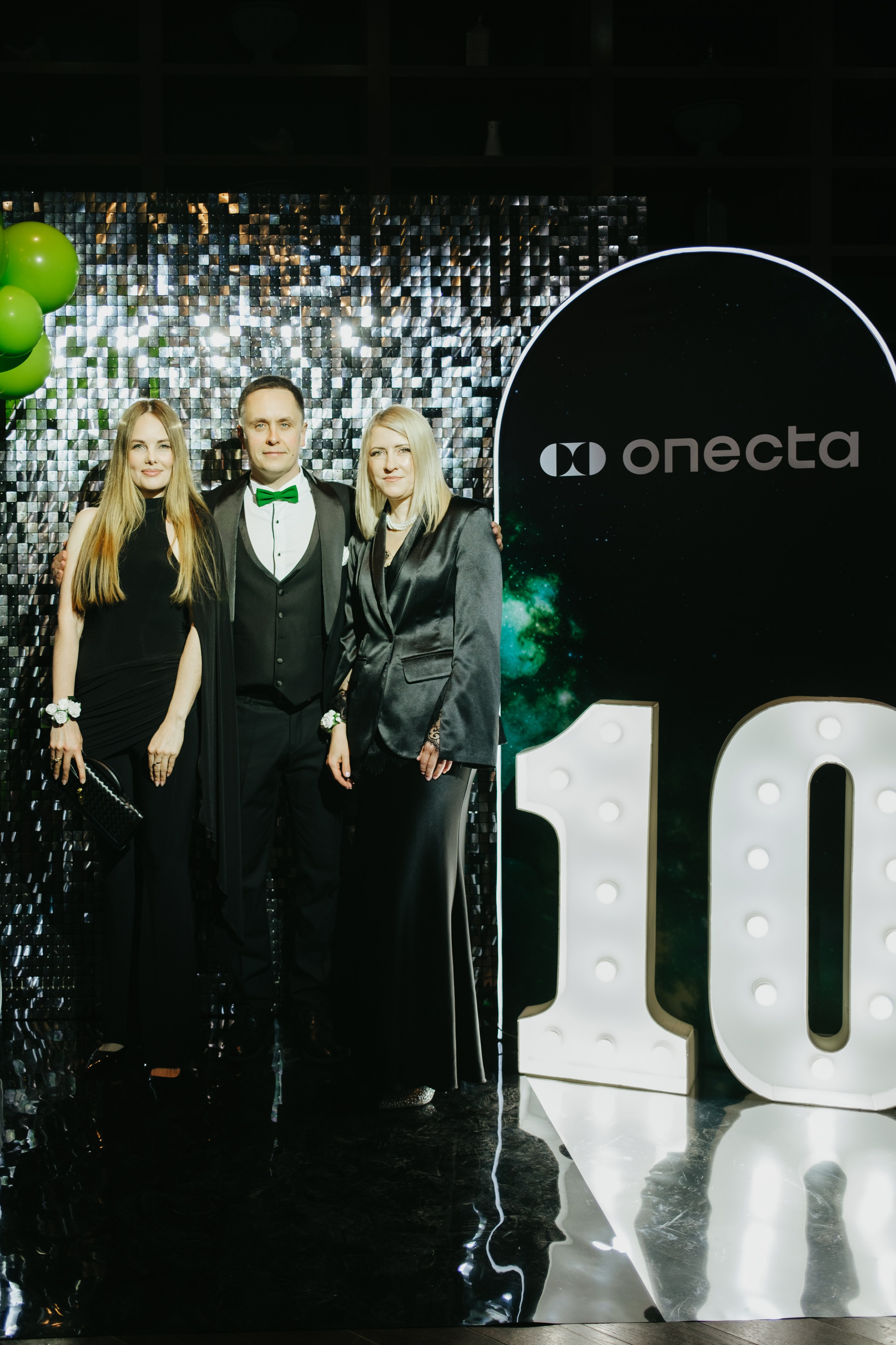 Корпоратив в Сириусу (Адлер) 10 лет компании. Свадебный фотограф Денис Ожигин в Краснодаре и крае. Эмоциональная и стильная съемка вашего дня