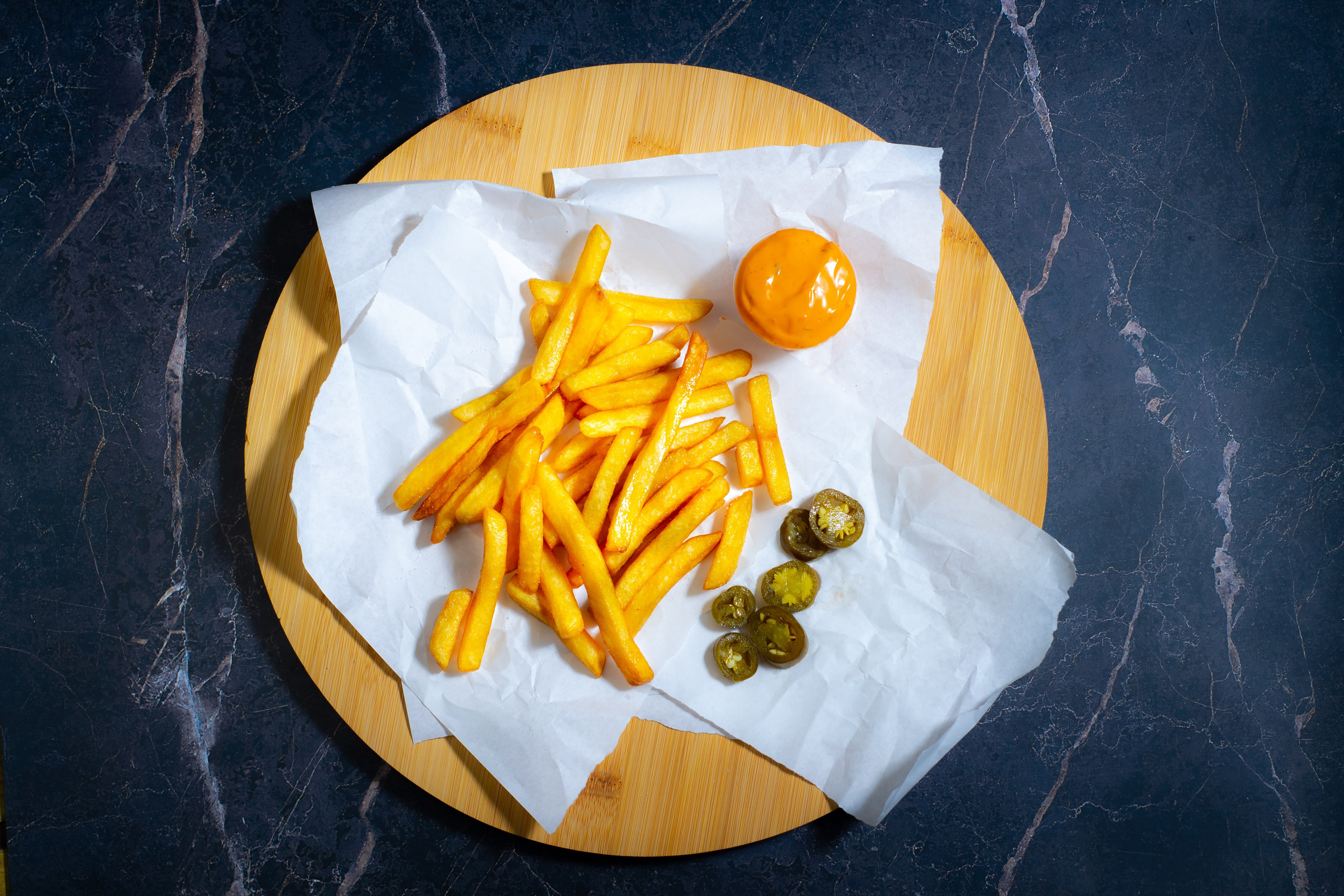 Предметка. Меня зовут Стас Барыкин, я фотограф. Живу и работаю в Ростове-на-Дону