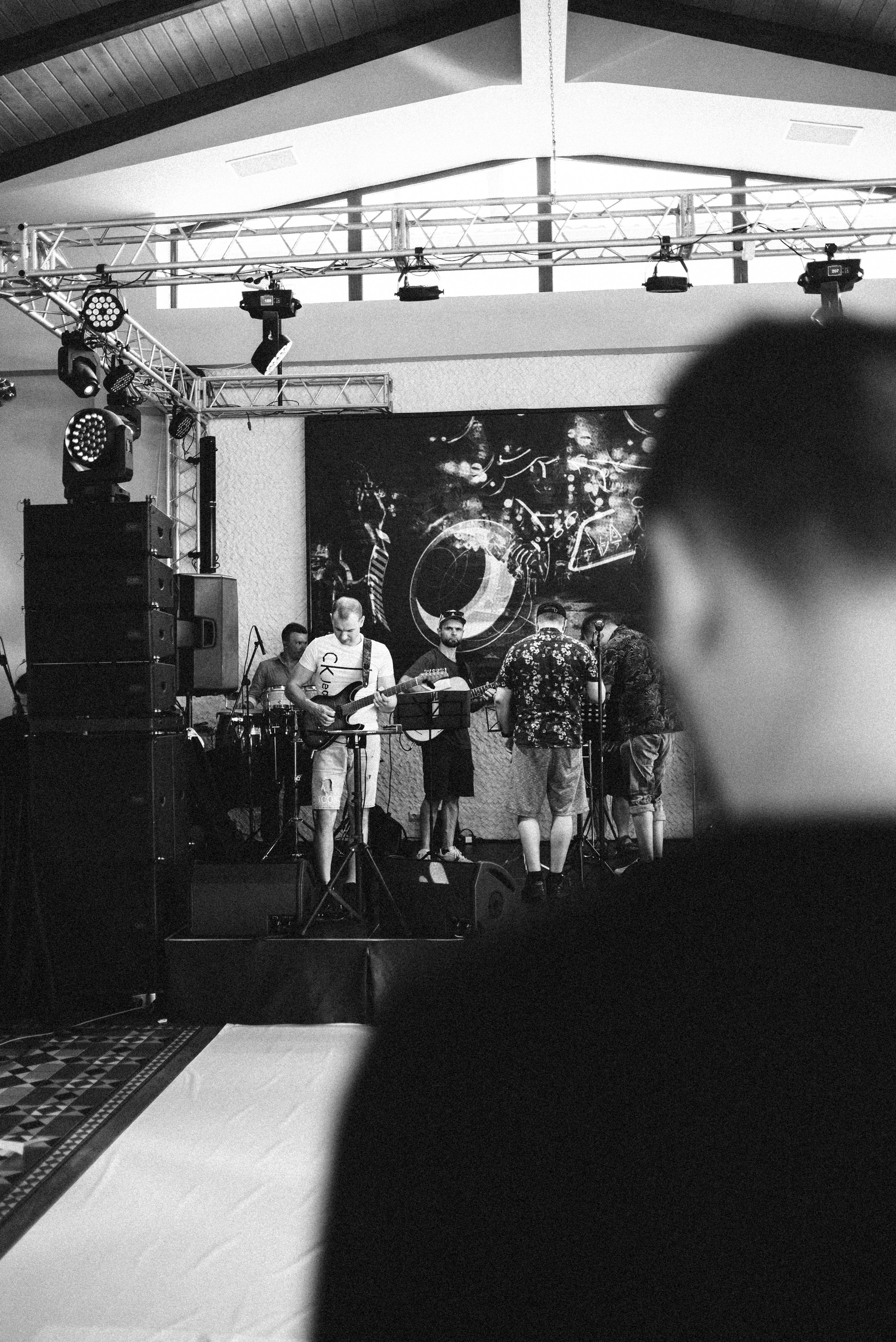 Кавер группа «Friends» soundcheck| ресторан «ШатоПино». Фотограф Санкт-Петербург, Новороссийск