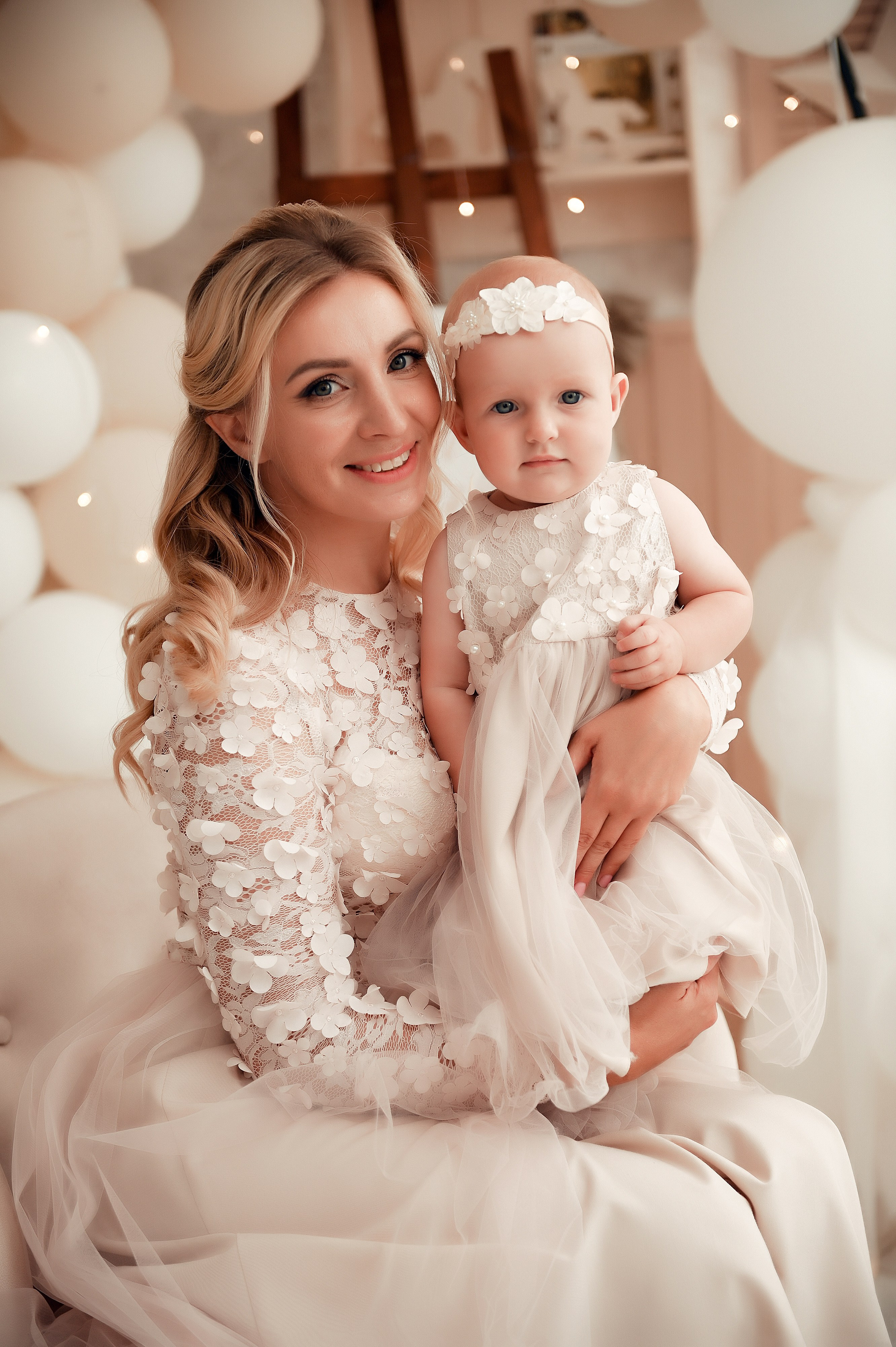 Семейная на 1 годик. Свадебный, семейный, детский, контент фотограф в Омске Максим Ильин