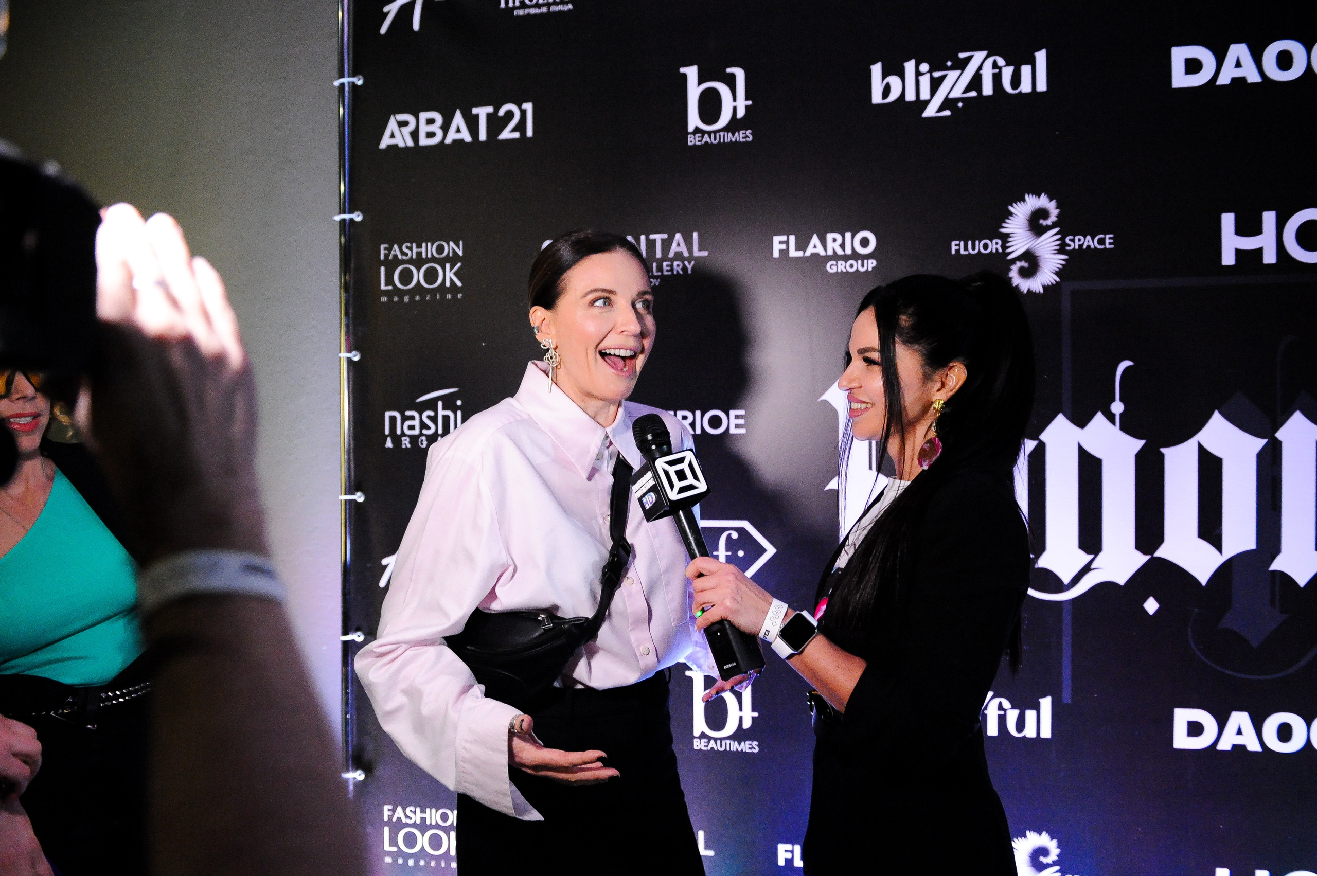 Arbat Hall, показ. Фотограф, визажист. Москва