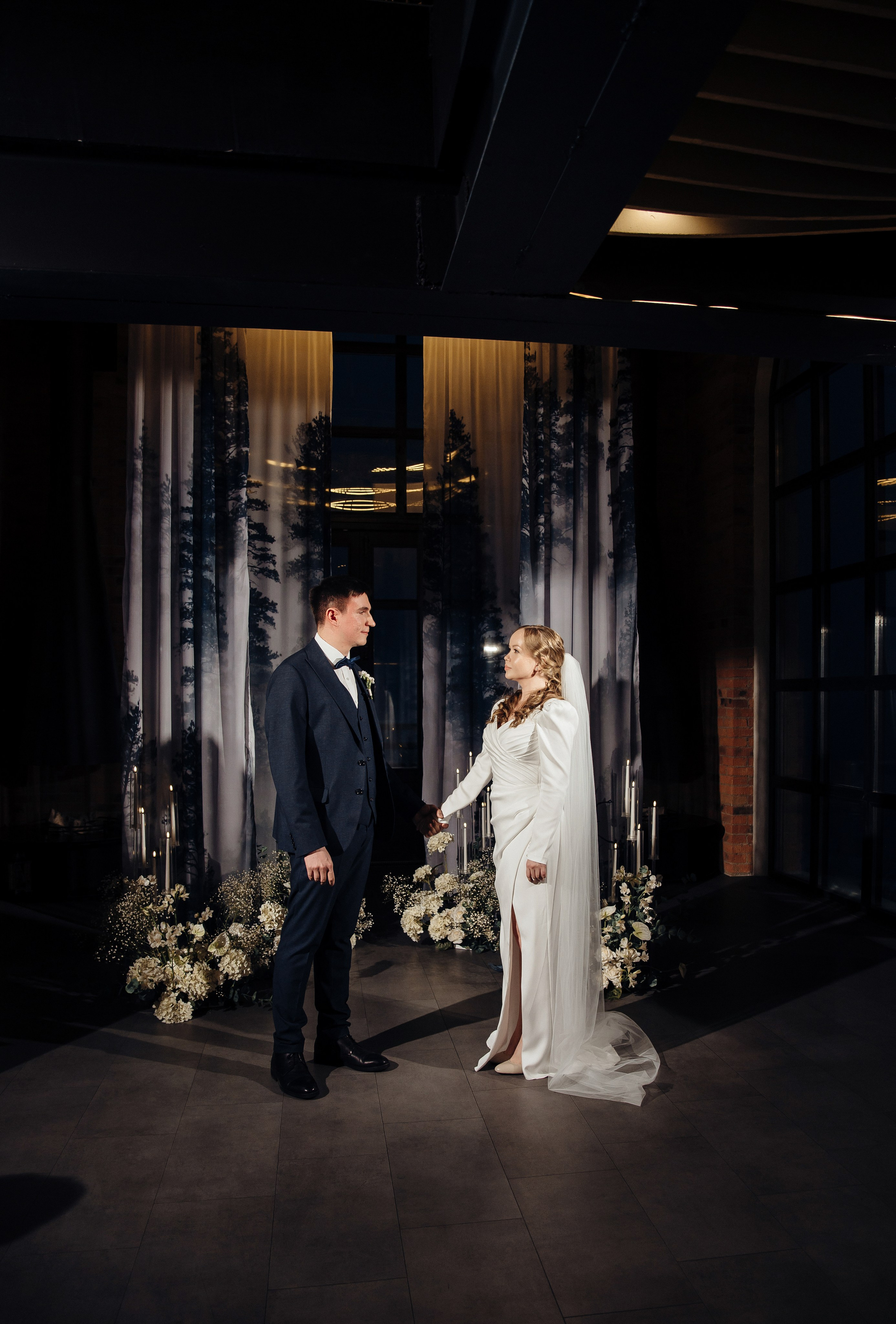 свадебная церемония красноярск, свадьба красноярск, координатор красноярск, свадебная арка красноярск, обмен кольцами, свадьба красноярск, свадебный организатор красноярск, организатор красноярск, организатор свадьбы красноярск, свадьба под ключ красноярск, выездной регистратор красноярск, оформление свадьбы красноярск, утро невесты, утро невесты красноярск, невеста красноярск, сборы невесты, свадебный распорядитель, помощник на свадьбу, идеи для свадьбы, лавстори красноярск, букет невесты красноярск, образ невесты красноярск, костюм жениха красноярск, платье невесты красноярск, фотограф красноярск, свадебное платье красноярск, свадебный торт красноярск, ресторан красноярск, свадебный танец красноярск, свадебное агентство Инсайт, свадебное агентство Инсайт Красноярск, свадебное агентство Insight, свадебное агентство Insight Красноярск, свадьба в стиле игры престолов, свадьба в стиле игры престолов красноярск, зимняя свадьба, зимняяя свадьба красноярск, свадьба в белом замке красноярск, белый замок шамони, свадьба в шамони красноярск, свадебная церемония в замке