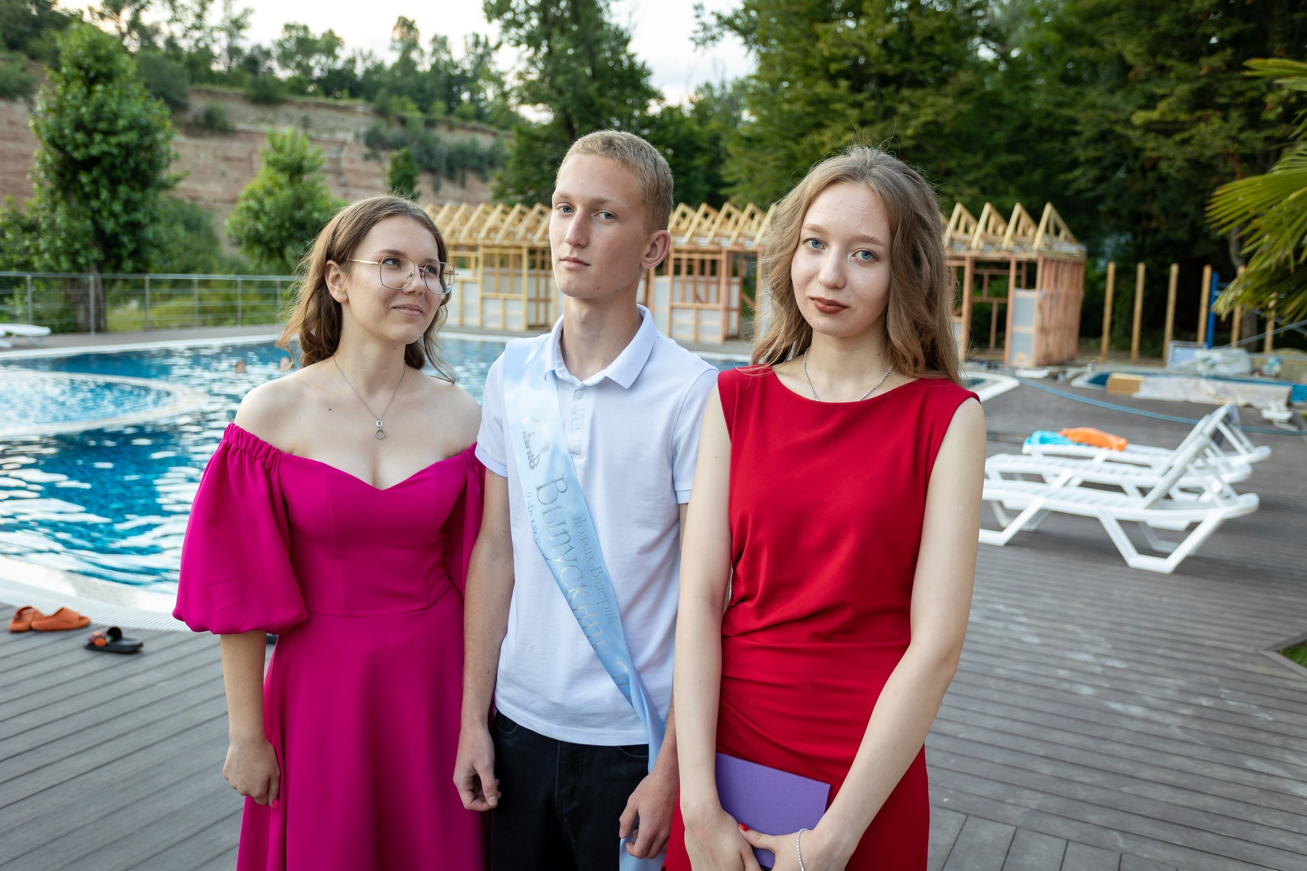 Вручение аттестата и выпускной вечер. Выпускные альбомы Майкоп, Краснодар Елена Золотарева