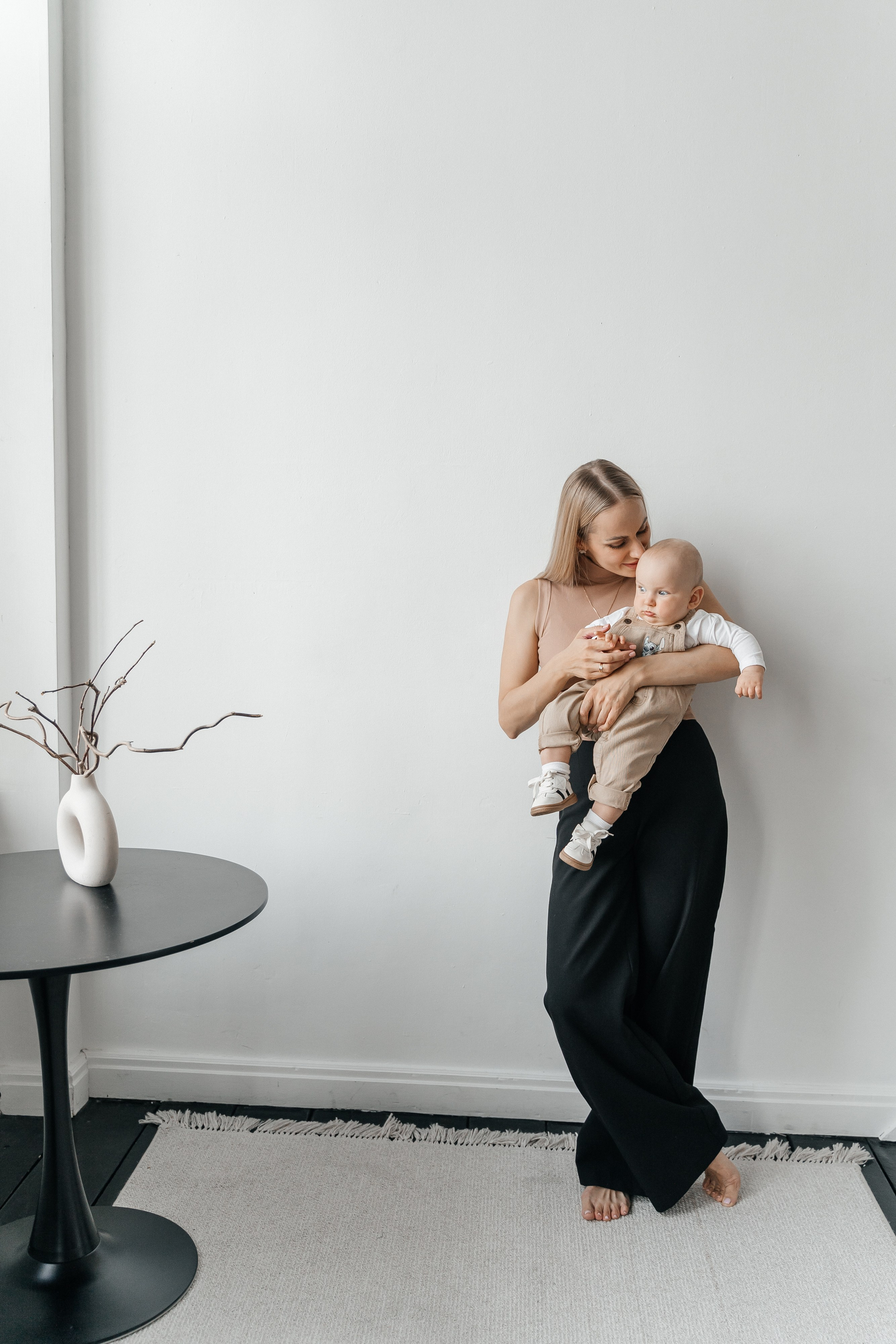 Саша, Юля и Лев. Волик Мария