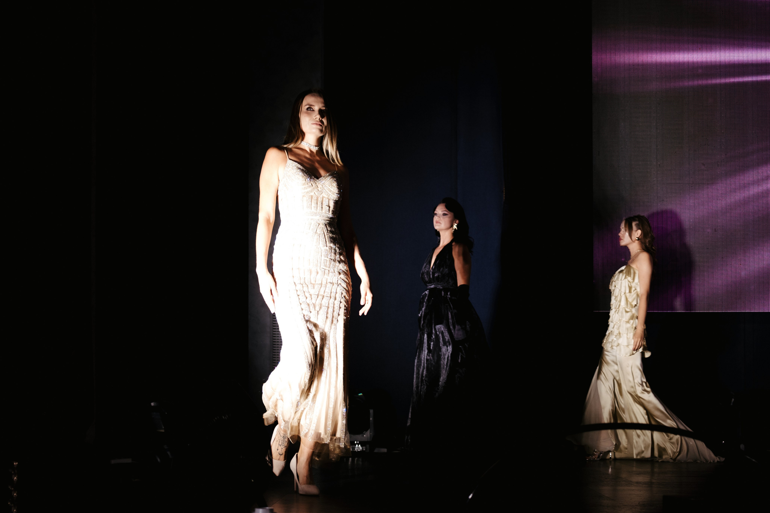 Мисс и Миссис Россия Земли Краснодар 2025 программа. Свадебный и репортажной фотограф Денис Ожигин в Краснодаре и Краснодарском крае