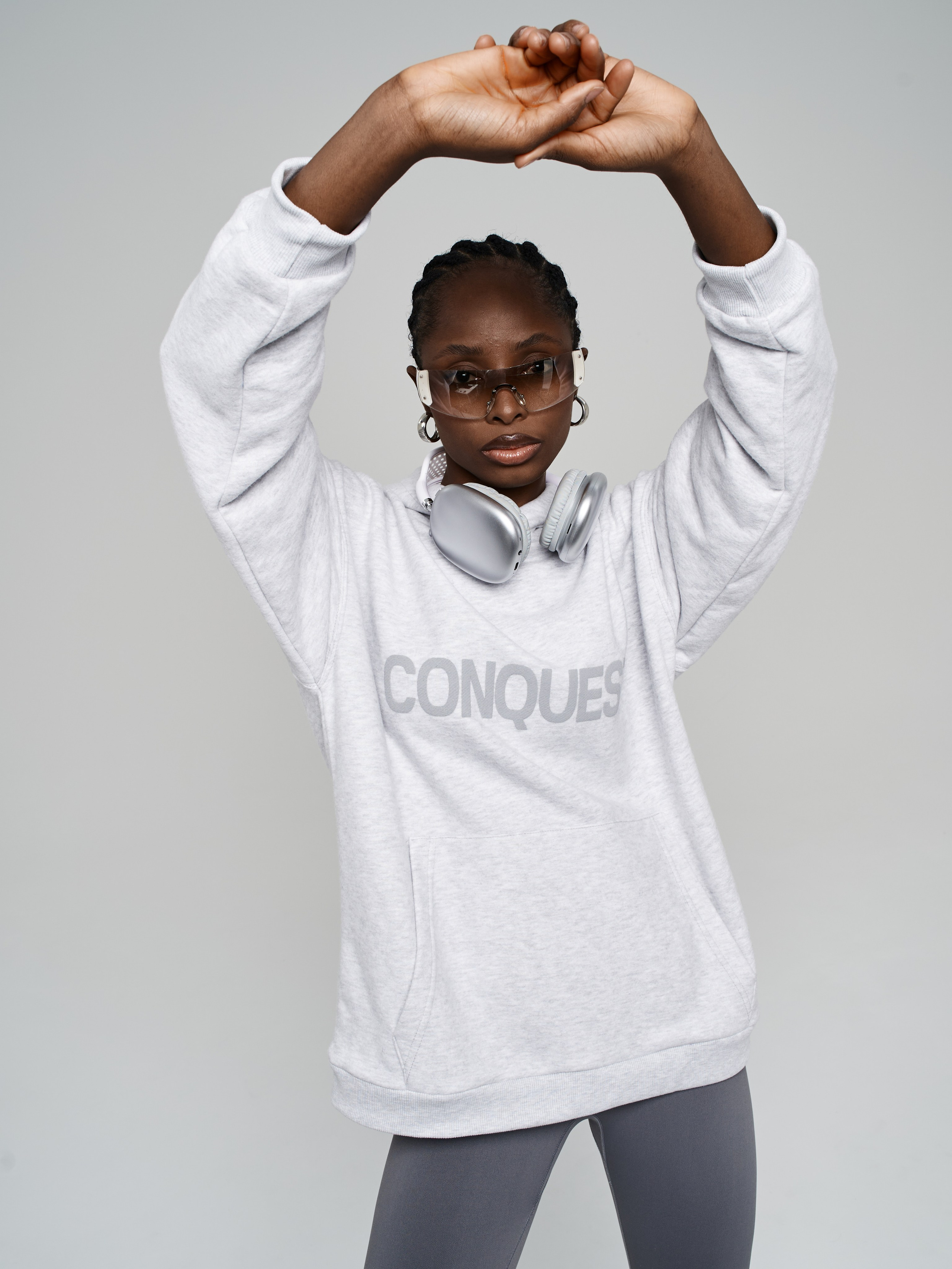 Топ и Кофта. Фотограф для маркетплейсов в Москве