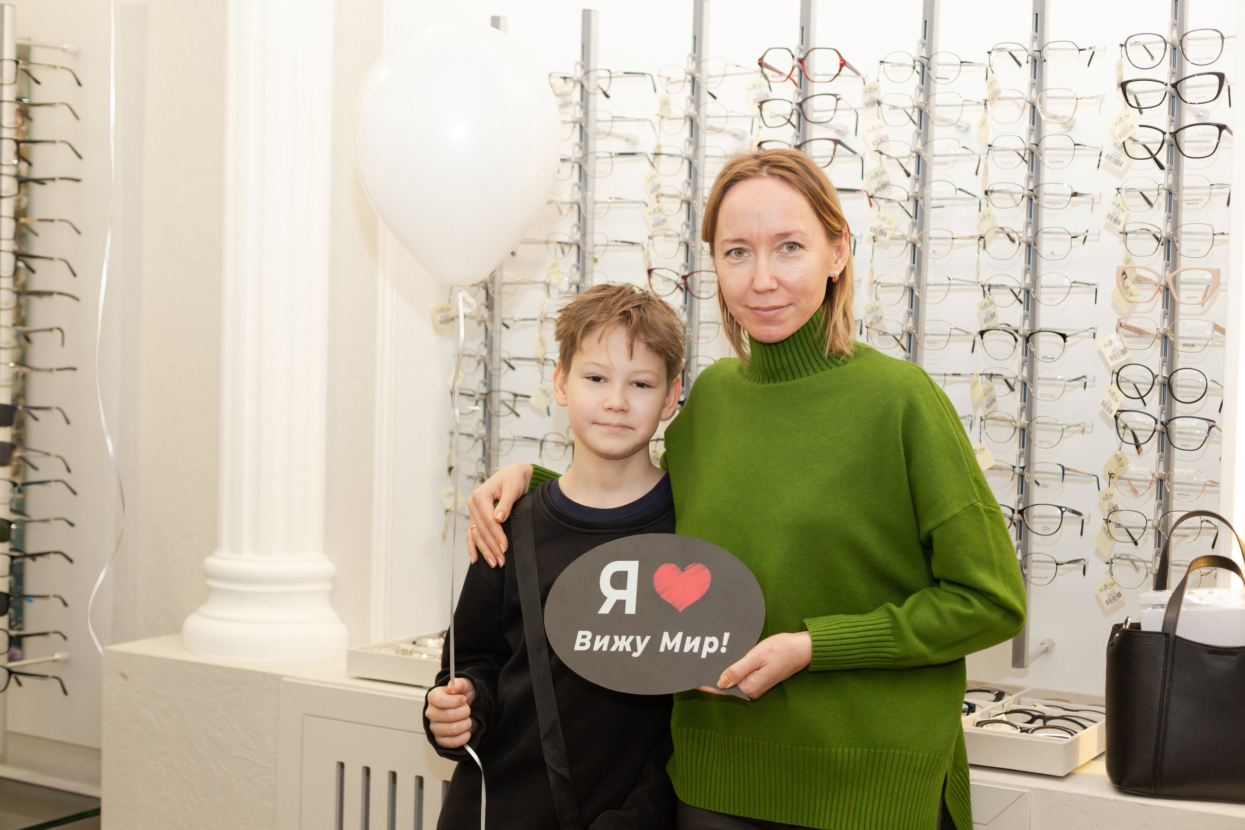 День рождения оптики «Вижу мир». Ирина Квасова | Фотограф в стиле VOGUE | Тюмень