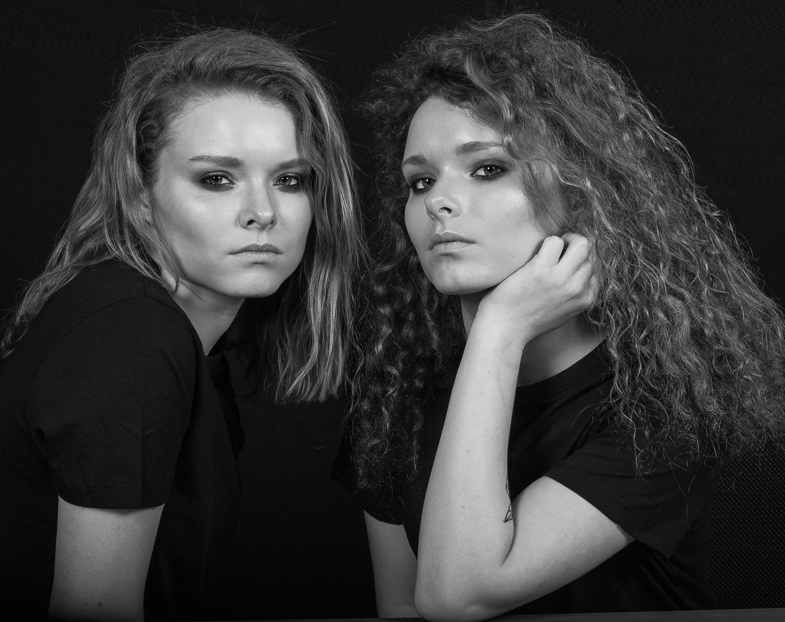 Сестры. Главная