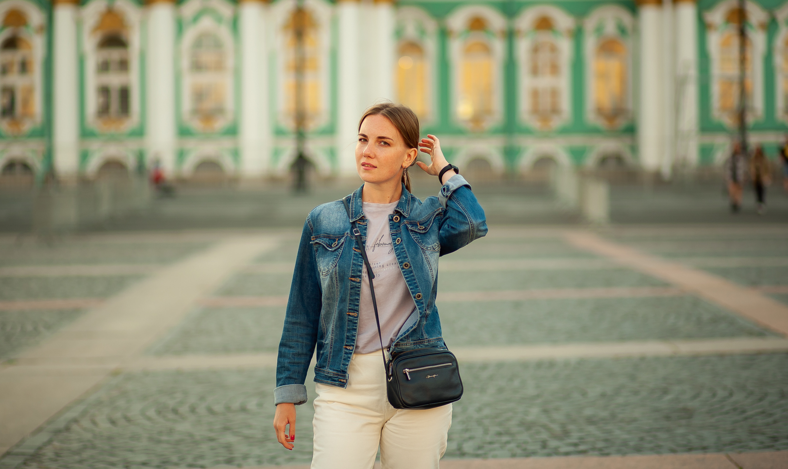 Юля. Главная