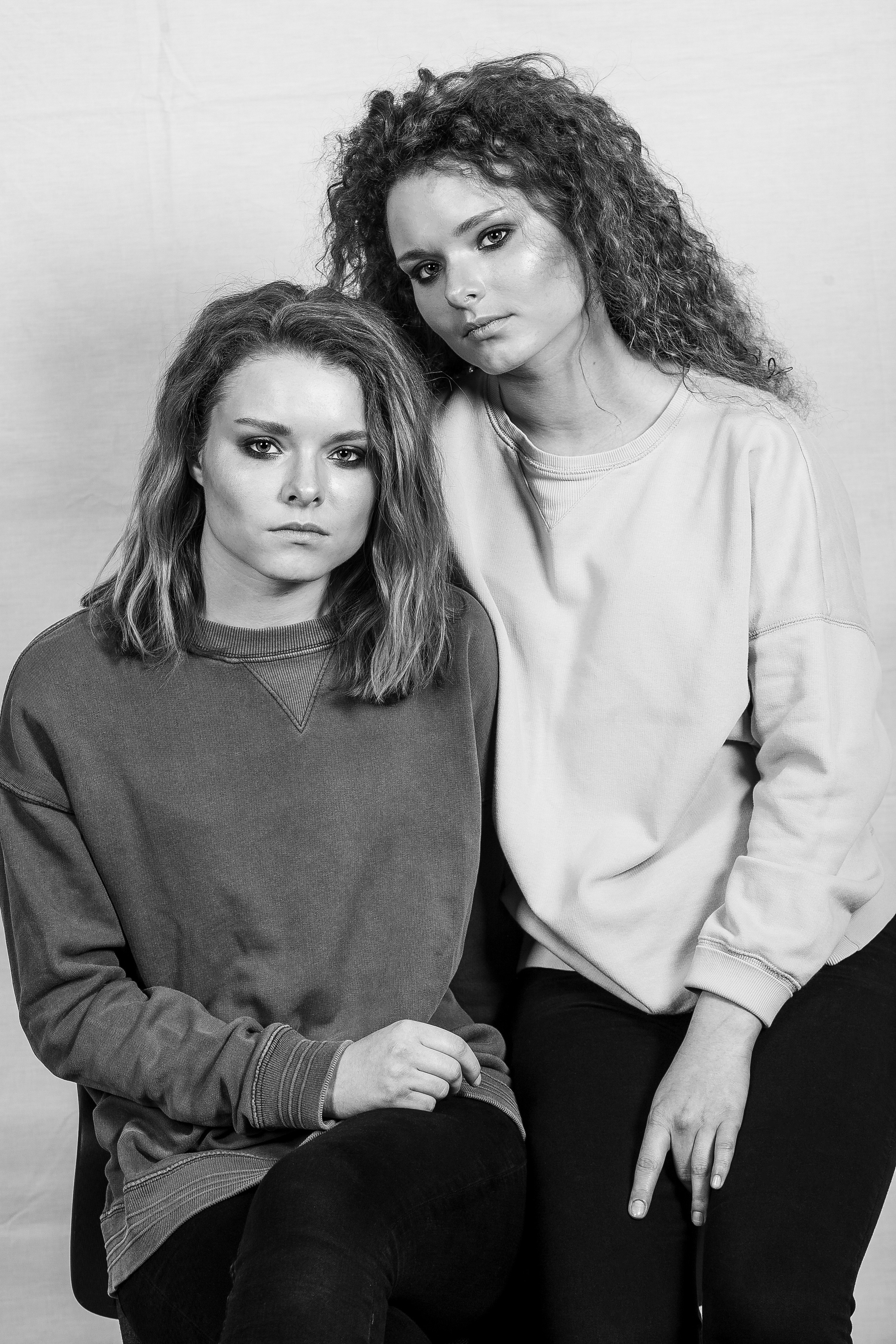 Сестры. Главная