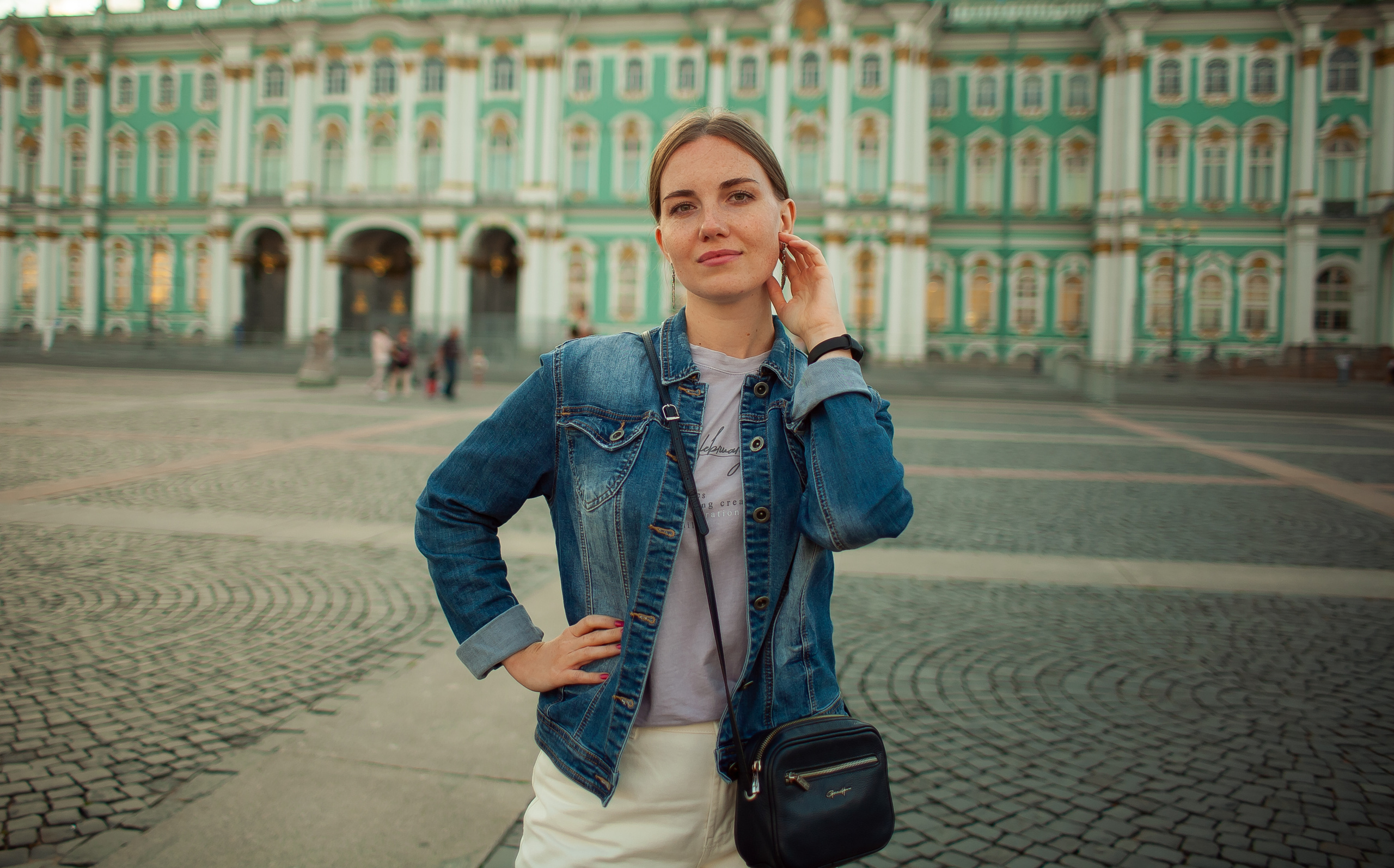 Юля. Главная