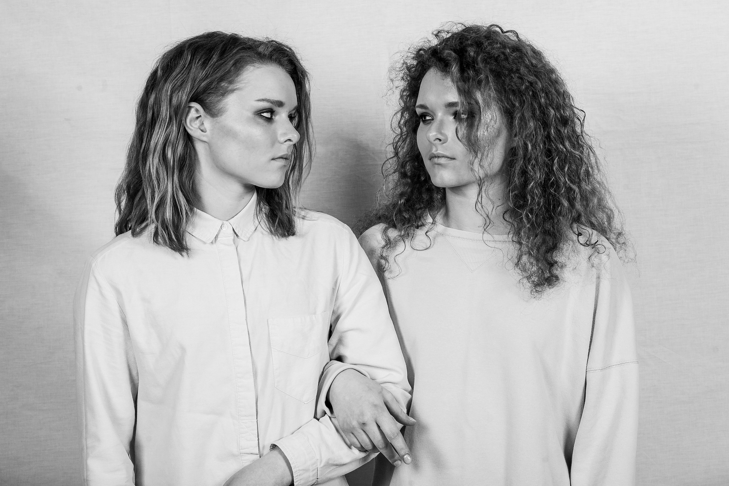 Сестры. Главная