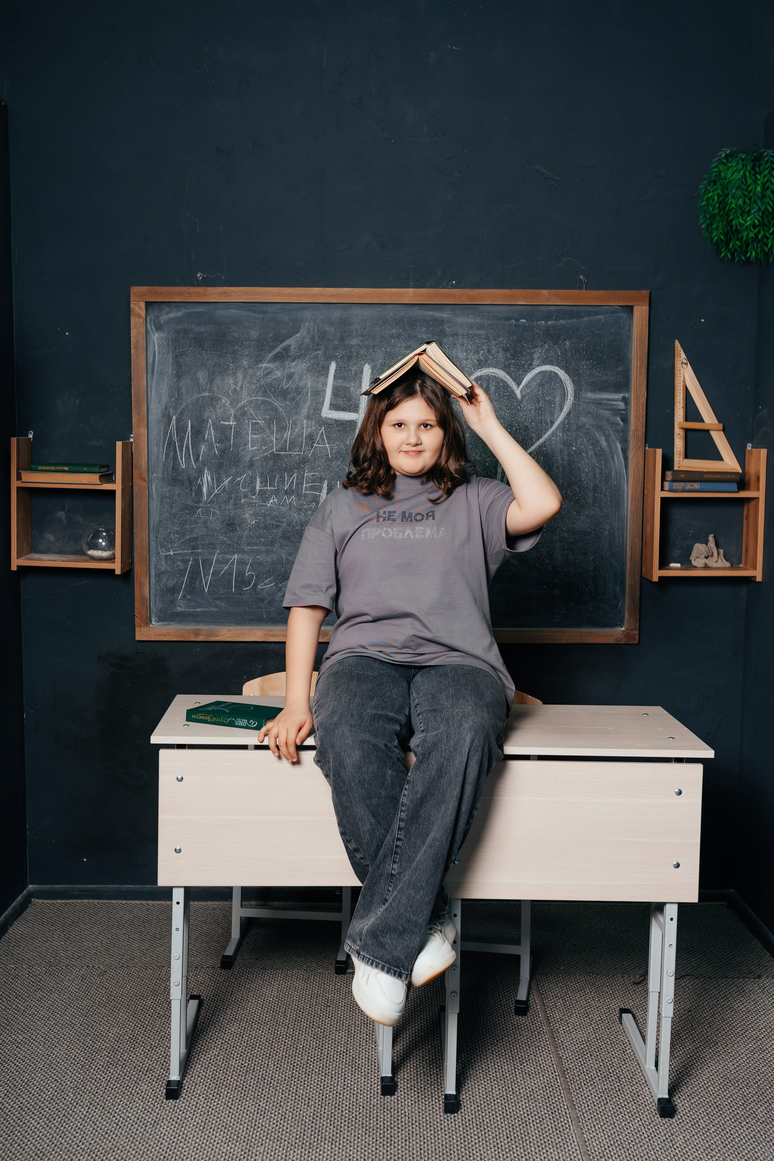 В студии. 4 класс. Фотограф Ким Наталья в Красноярске