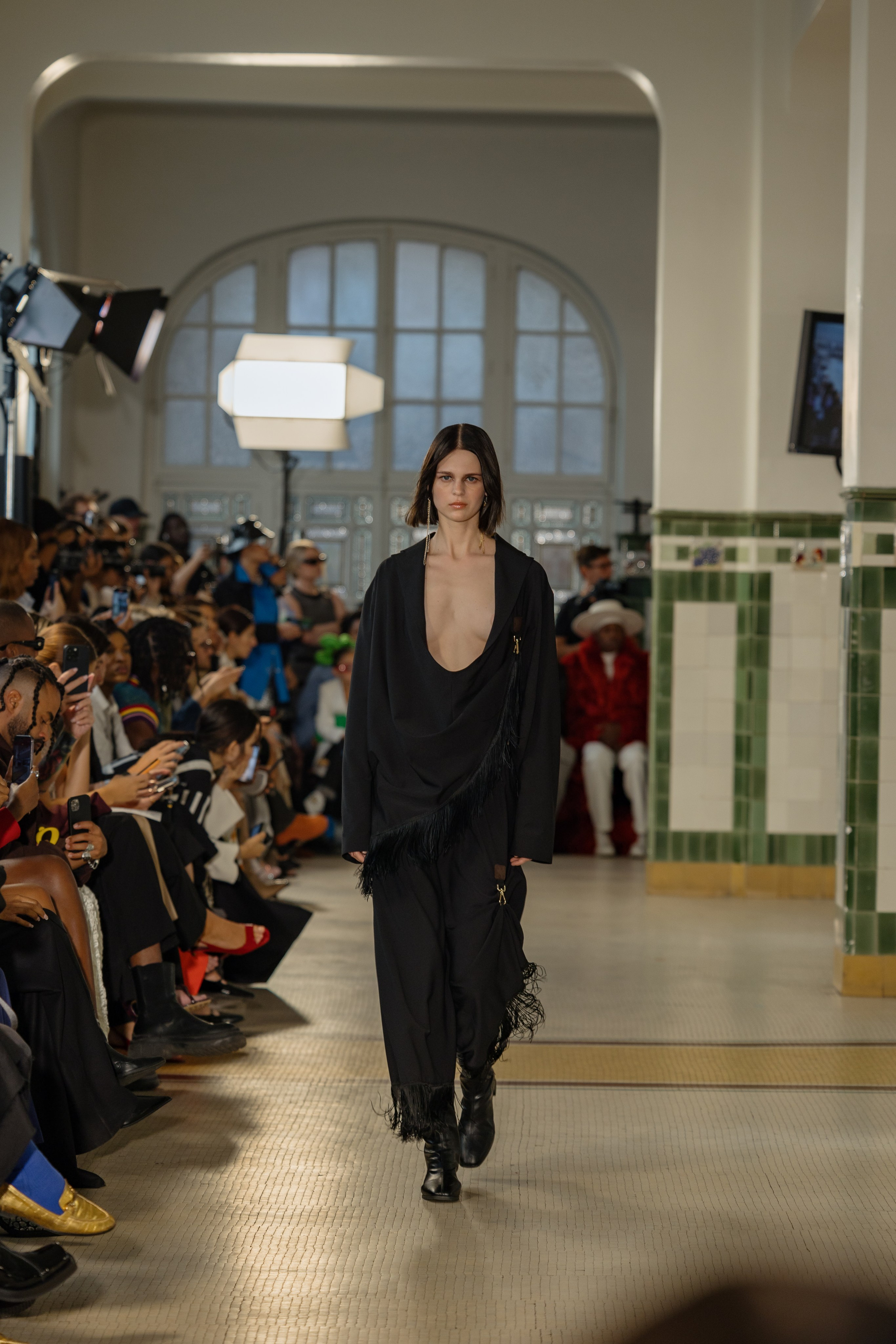 VICTORIA TOMAS. Photographer in Milan Ivan Goncharov