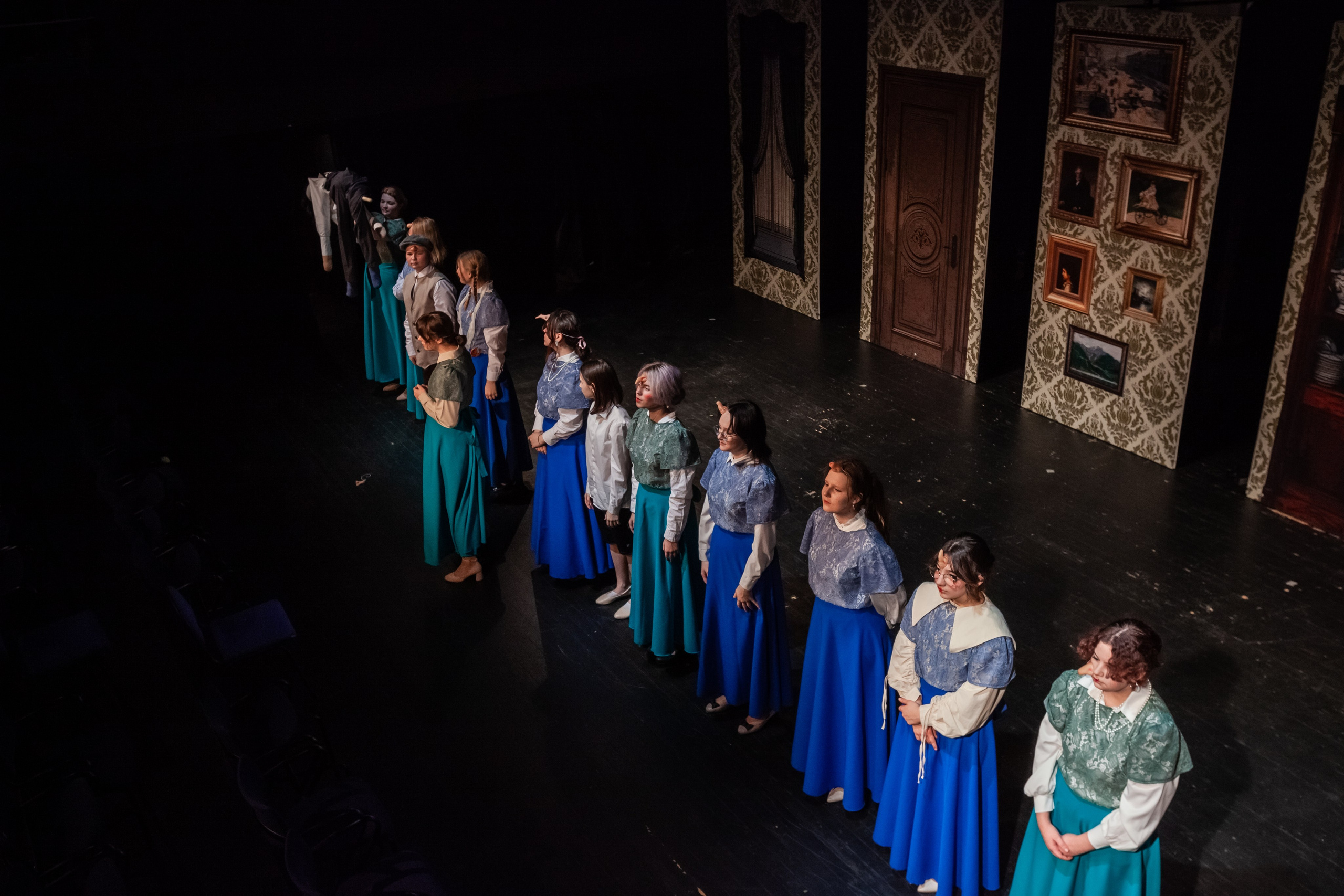 Театры. Главная