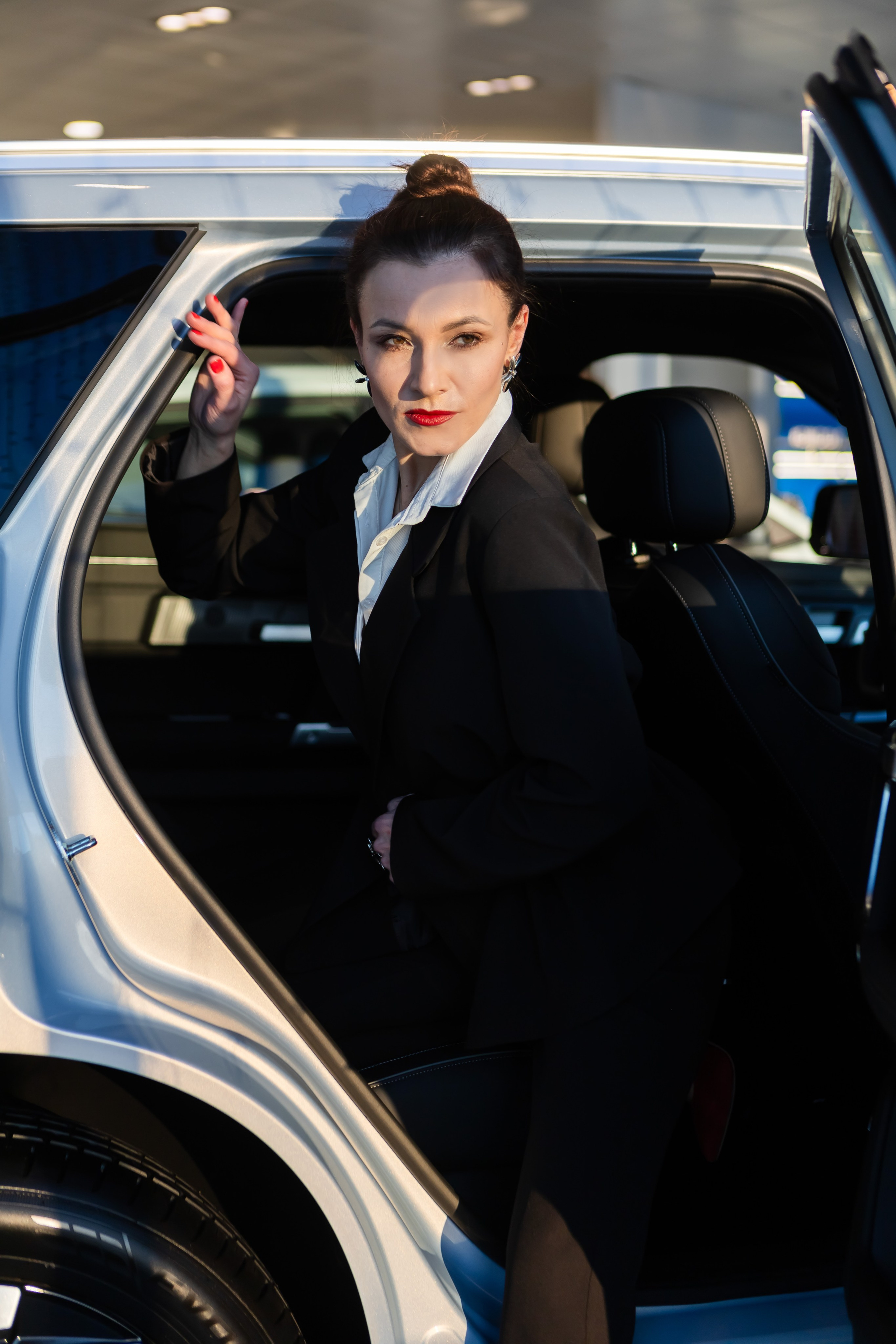 Рекламная фотосессия в ДЦ OMODA и JAECOO в Коломне. Фотограф в Коломне, Рязани, Москве. Готовность фото на следующий день