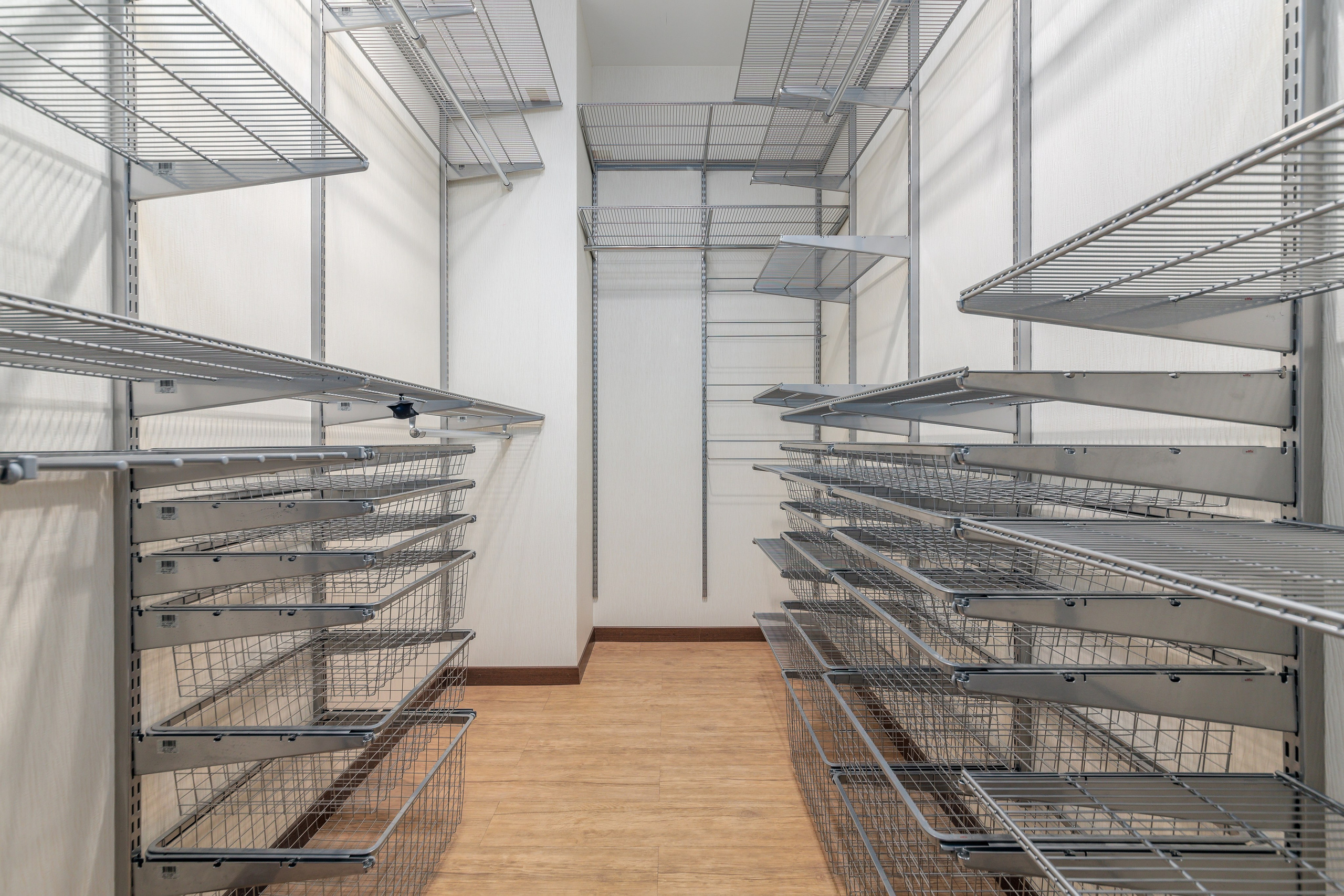 Трёхкомнатная квартира, Морской пр-кт